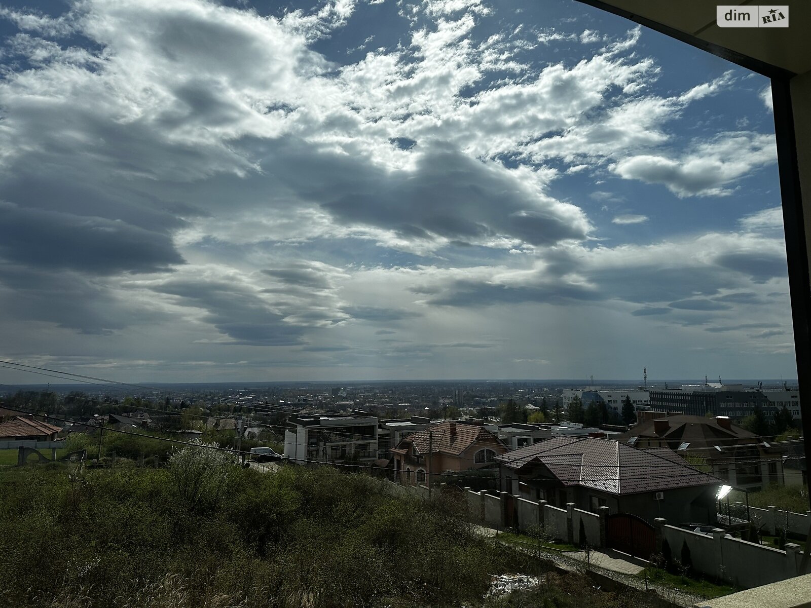 двухэтажный таунхаус, 135 кв. м, кирпич. Продажа в Ужгороде район Червеница фото 1 двухэтажный таунхаус, 135 кв. м, кирпич. Продажа в Ужгороде район Червеница фото 1