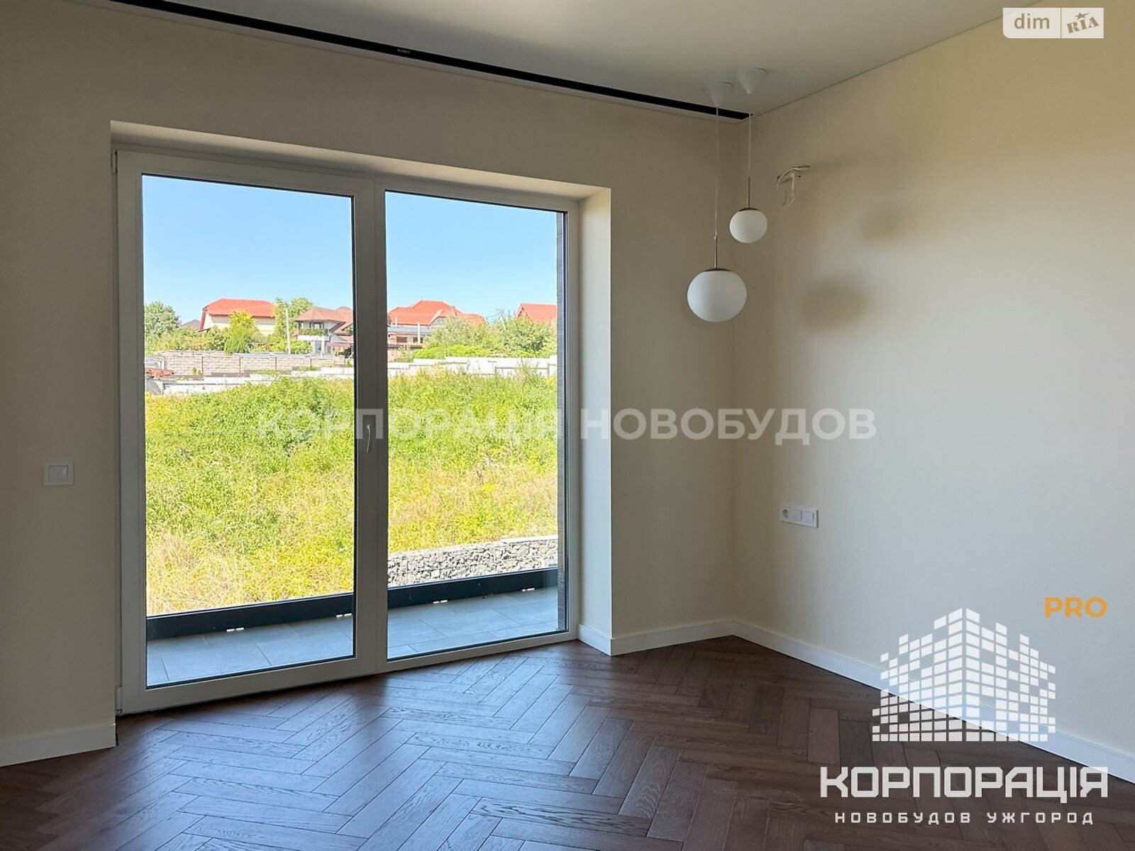 двухэтажный таунхаус, 135 кв. м, кирпич. Продажа в Ужгороде район Червеница фото 1 двухэтажный таунхаус, 135 кв. м, кирпич. Продажа в Ужгороде район Червеница фото 1