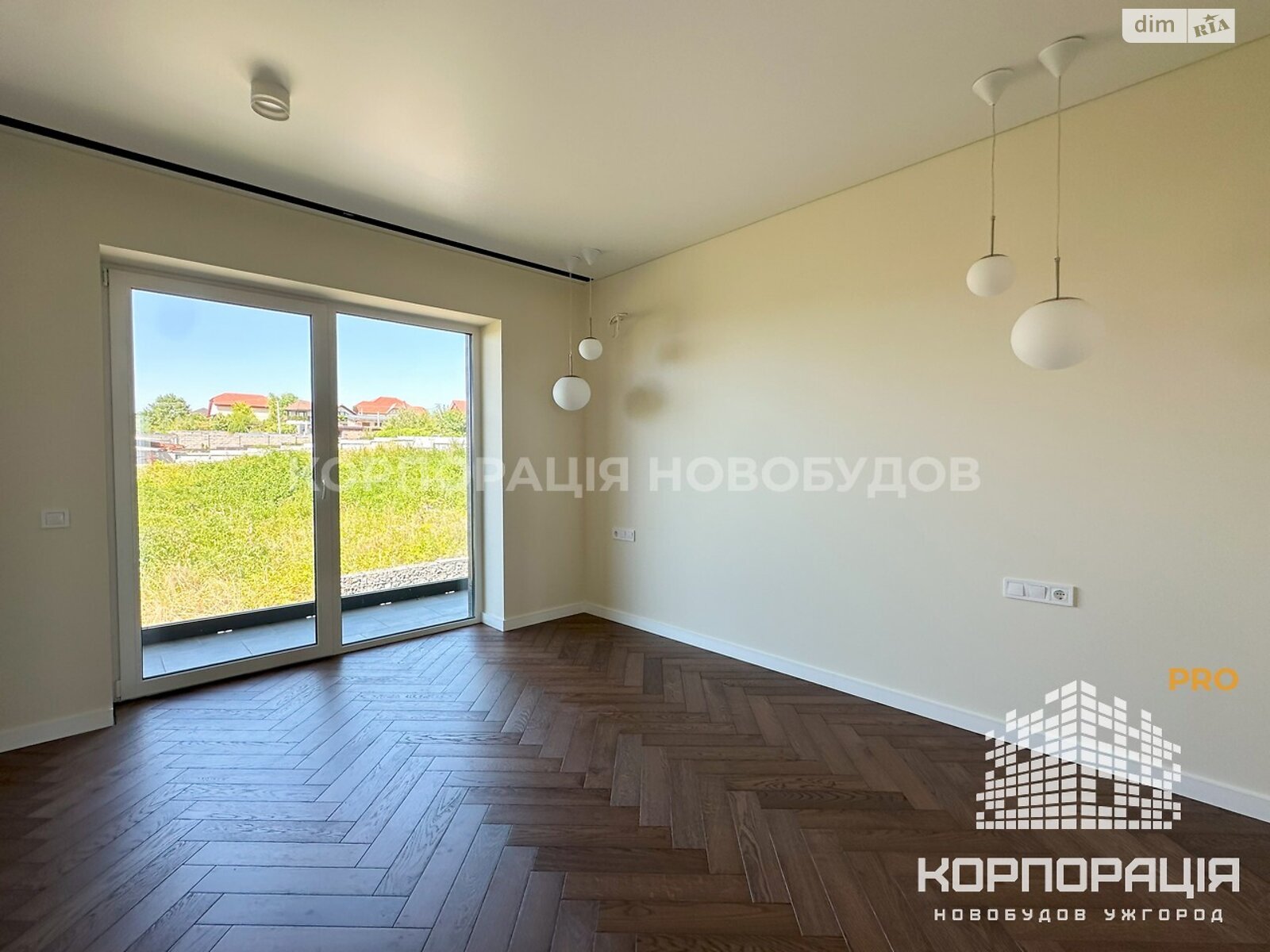 двухэтажный таунхаус, 135 кв. м, кирпич. Продажа в Ужгороде район Червеница фото 1 двухэтажный таунхаус, 135 кв. м, кирпич. Продажа в Ужгороде район Червеница фото 1