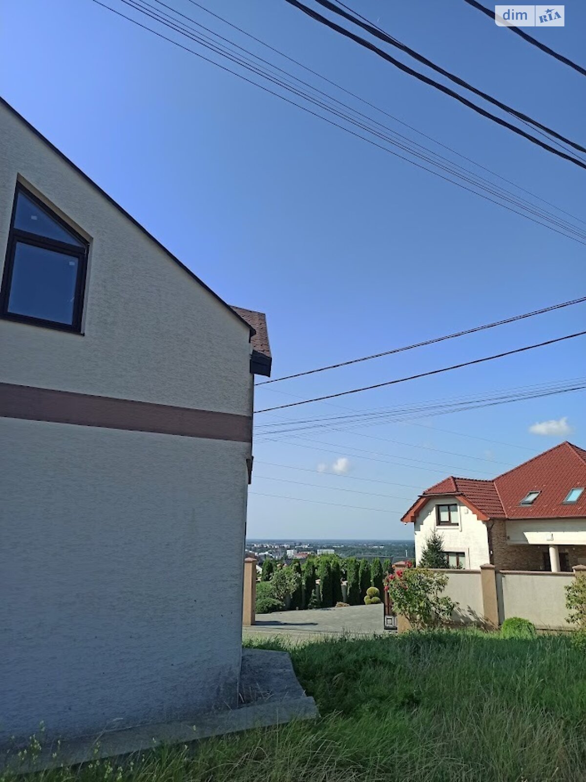 двоповерховий таунхаус, 128 кв. м, цегла. Продаж в Ужгороді, район Червениця фото 1 двоповерховий таунхаус, 128 кв. м, цегла. Продаж в Ужгороді, район Червениця фото 1