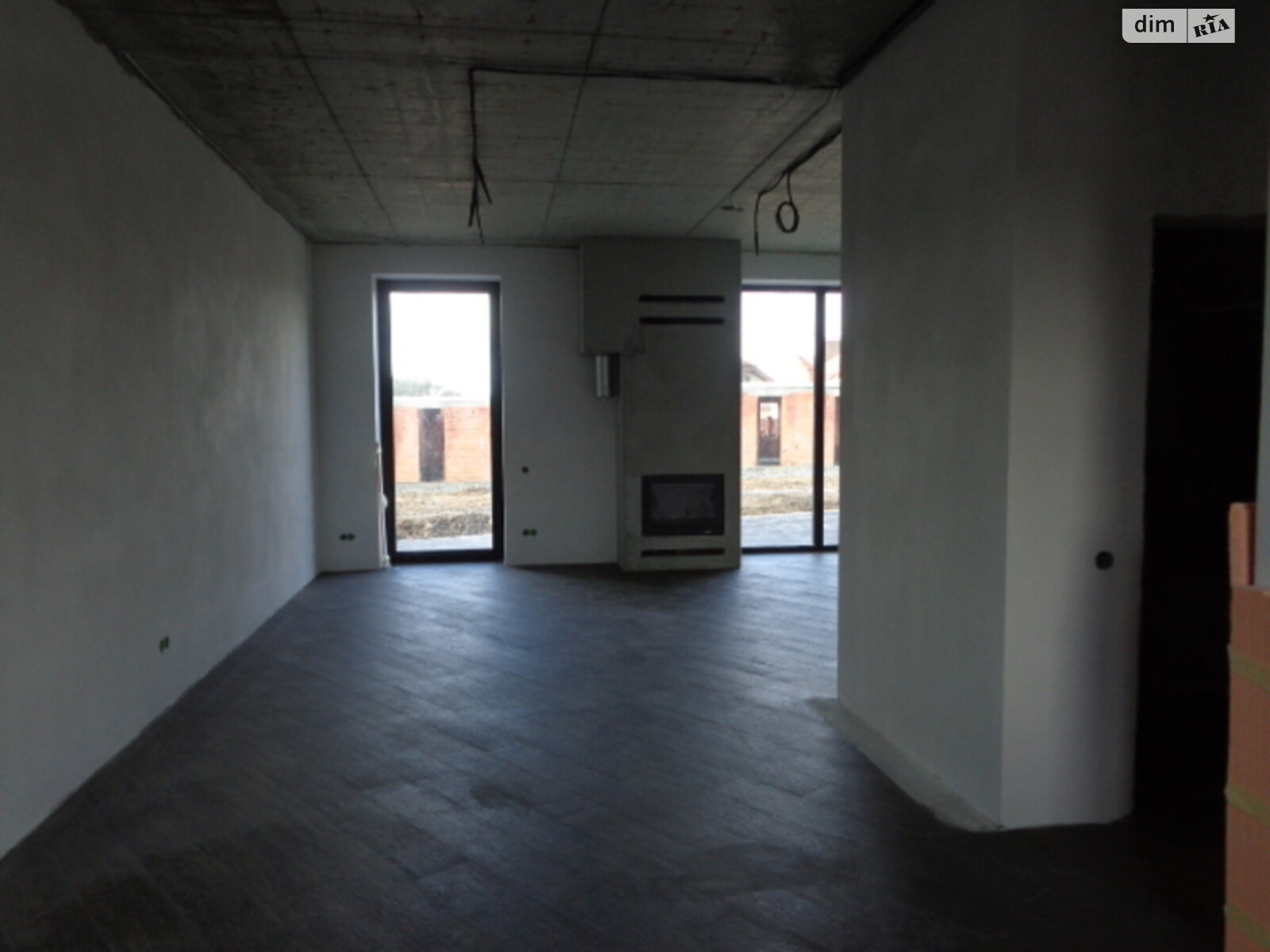 двухэтажный таунхаус, 150 кв. м, керамический кирпич. Продажа в Ужгороде район Червеница фото 1