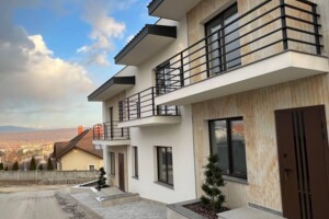 двухэтажный таунхаус, 135 кв. м, блочно-кирпичный. Продажа в Ужгороде район Кальвария фото 2