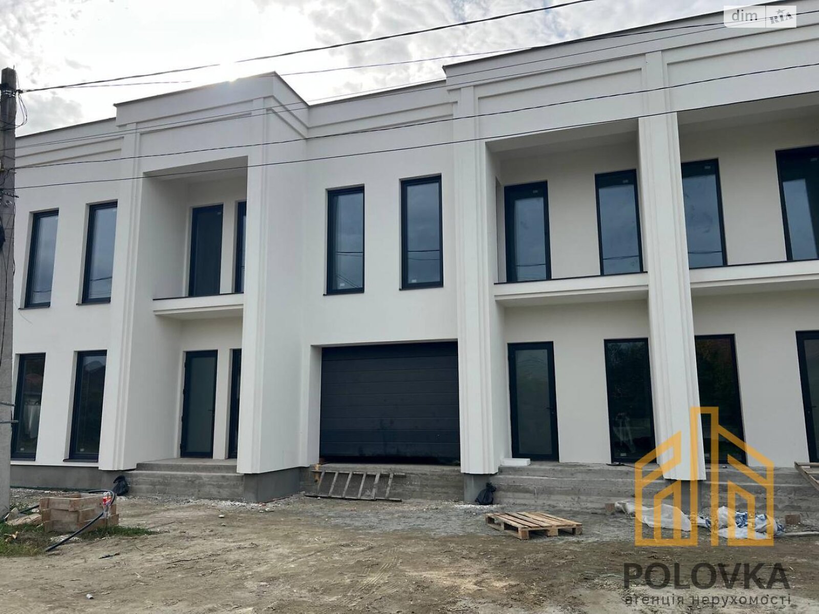 двоповерховий таунхаус, 145 кв. м, цегла. Продаж в Ужгороді, район Компотний фото 1 двоповерховий таунхаус, 145 кв. м, цегла. Продаж в Ужгороді, район Компотний фото 1