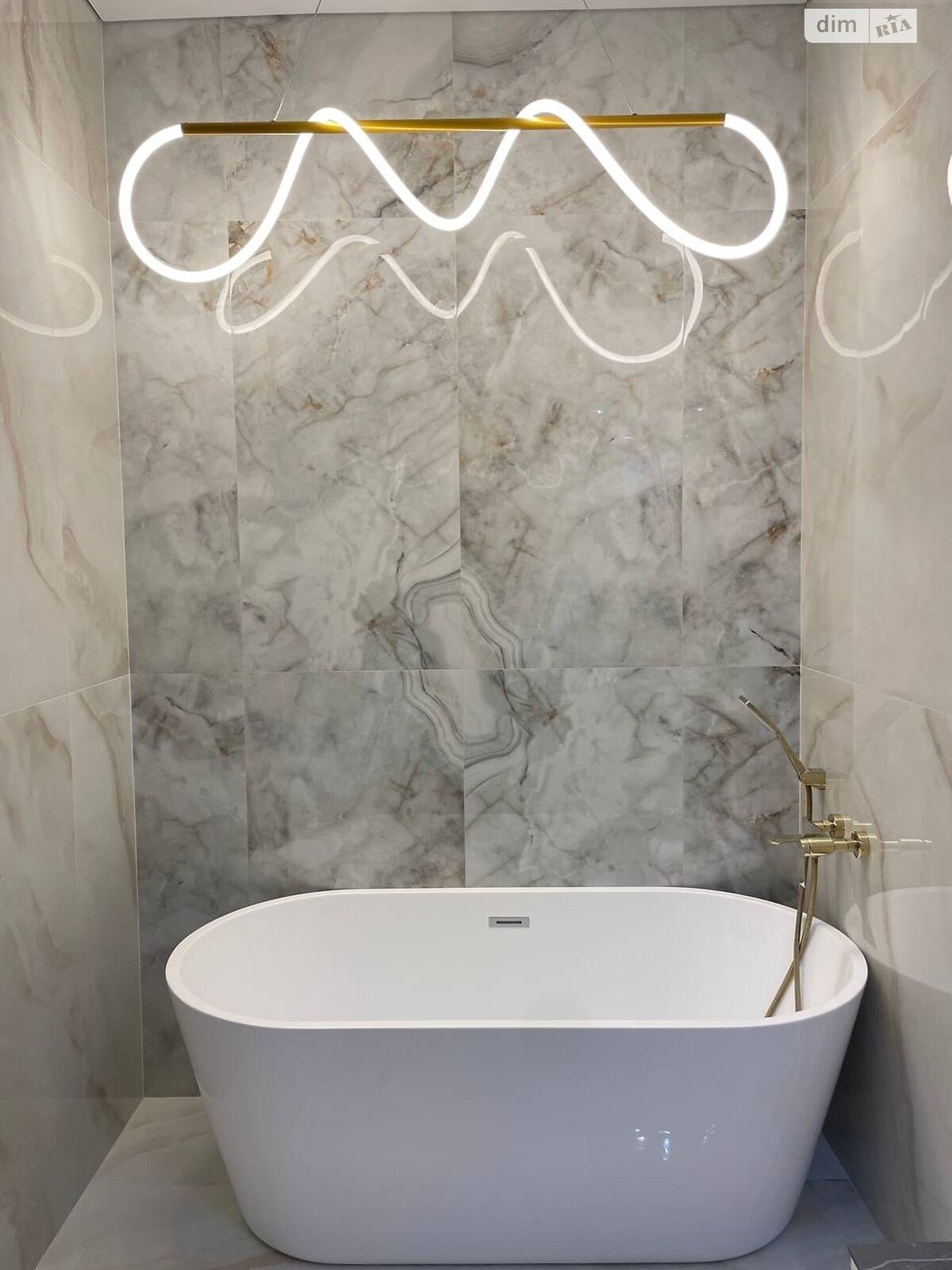 двухэтажный таунхаус, 154 кв. м, кирпич. Продажа в Ужгороде район Компотный фото 1