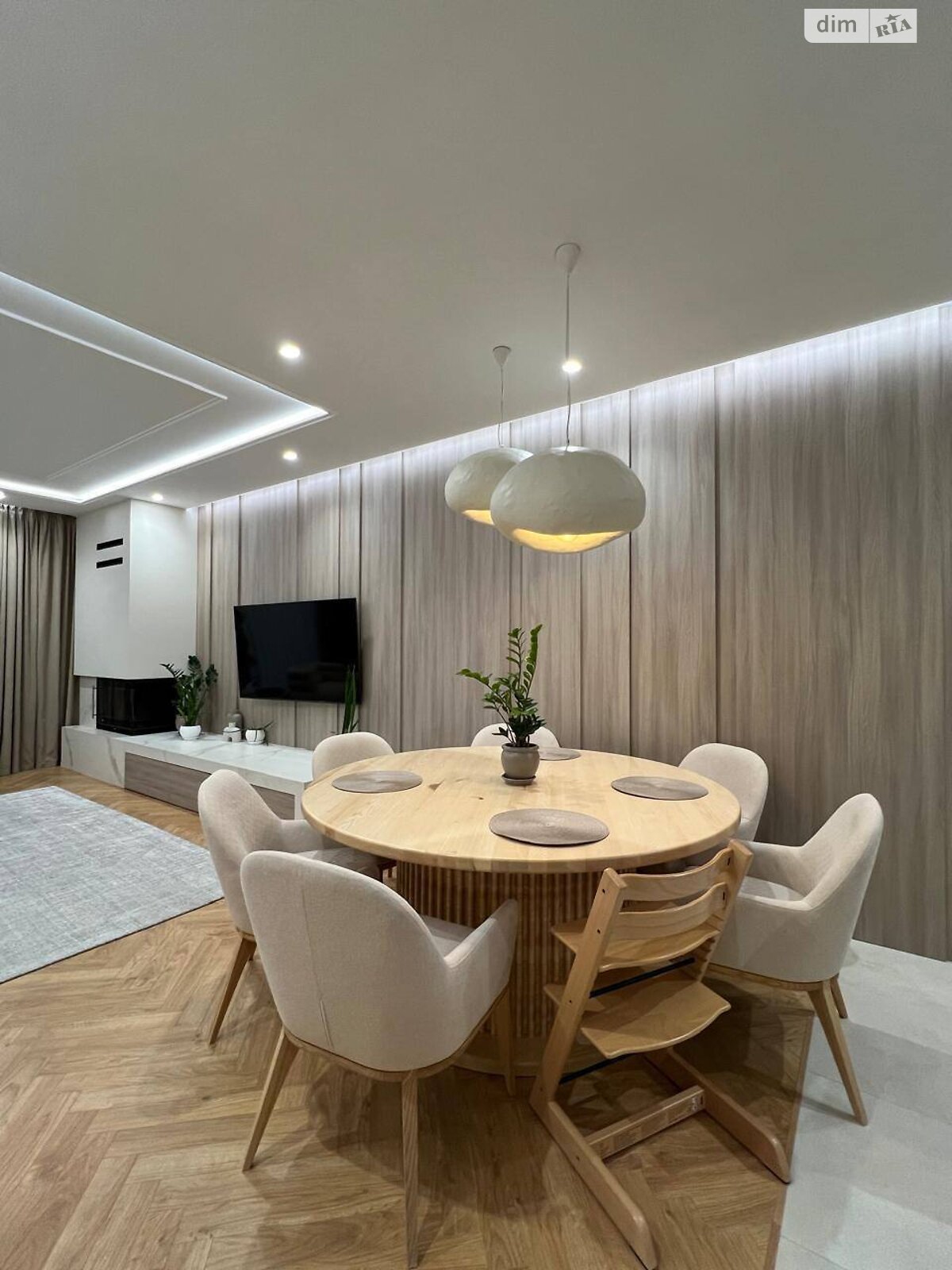 двухэтажный таунхаус, 160 кв. м, кирпич. Продажа в Ужгороде фото 1