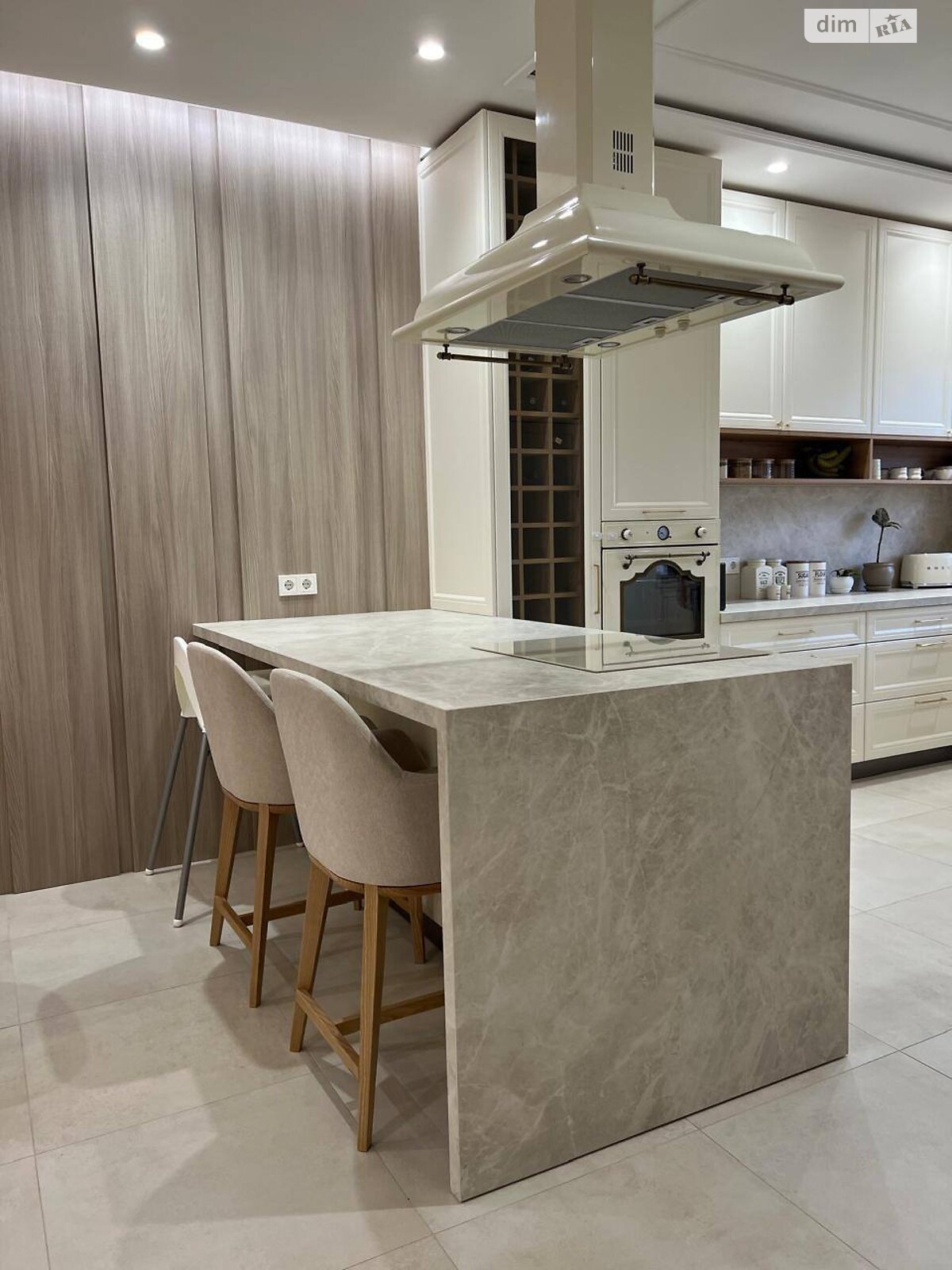 двухэтажный таунхаус, 160 кв. м, кирпич. Продажа в Ужгороде фото 1