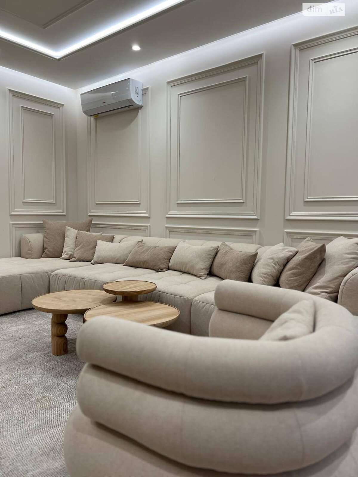 двухэтажный таунхаус, 160 кв. м, кирпич. Продажа в Ужгороде фото 1