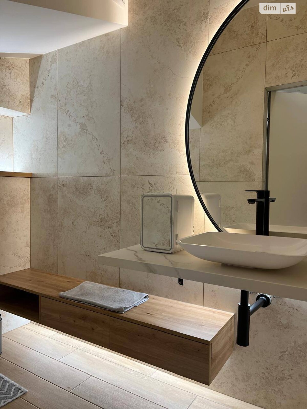 двухэтажный таунхаус, 160 кв. м, кирпич. Продажа в Ужгороде фото 1