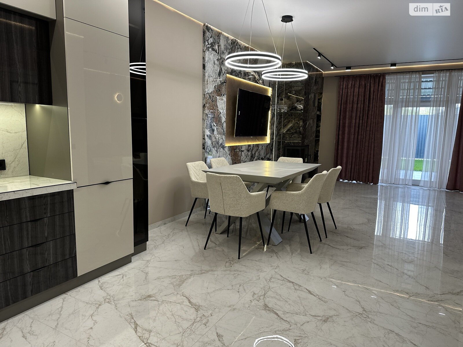 двоповерховий таунхаус, 180 кв. м, цегла. Продаж в Ужгороді, район Новий фото 1 двоповерховий таунхаус, 180 кв. м, цегла. Продаж в Ужгороді, район Новий фото 1