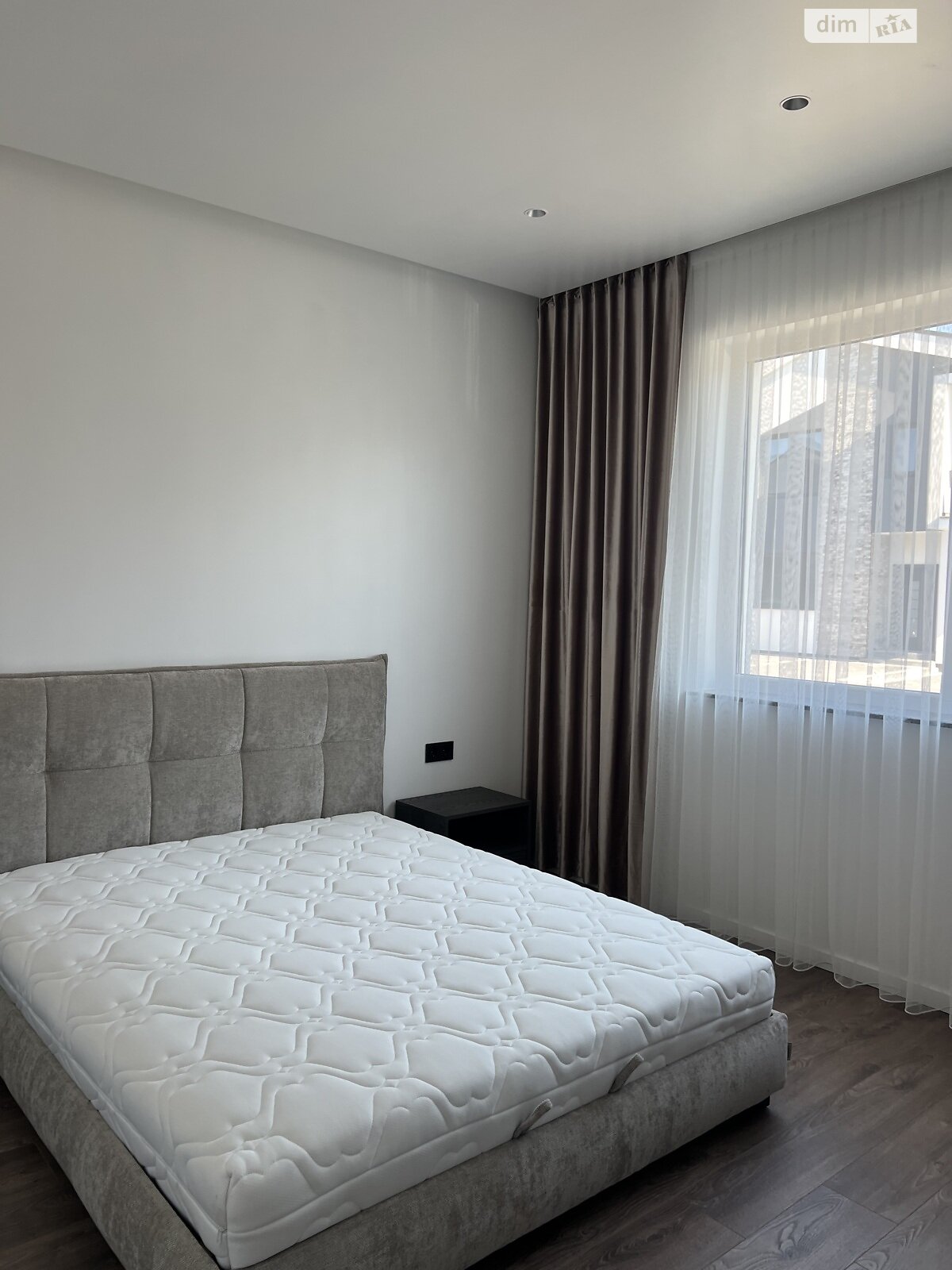 двоповерховий таунхаус, 122.8 кв. м, цегла. Продаж в Ужгороді, район Новий фото 1