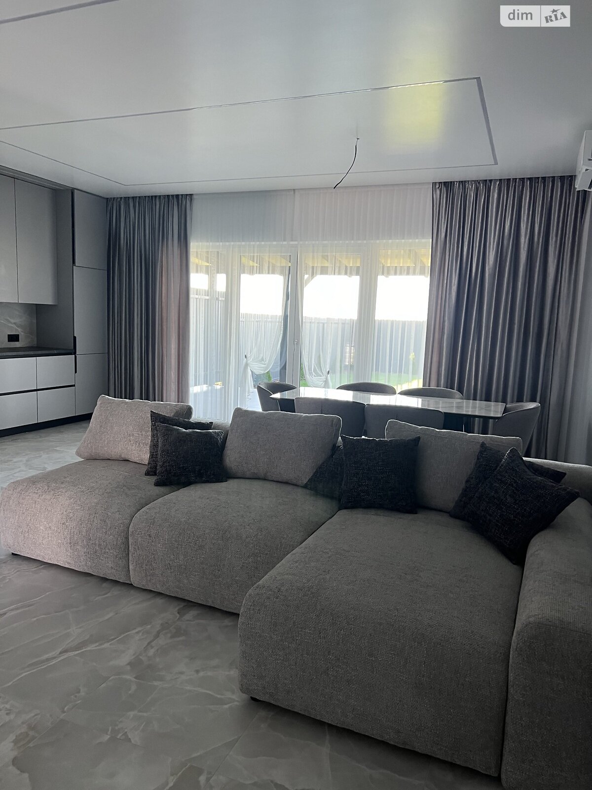 двоповерховий таунхаус, 122.8 кв. м, цегла. Продаж в Ужгороді, район Новий фото 1