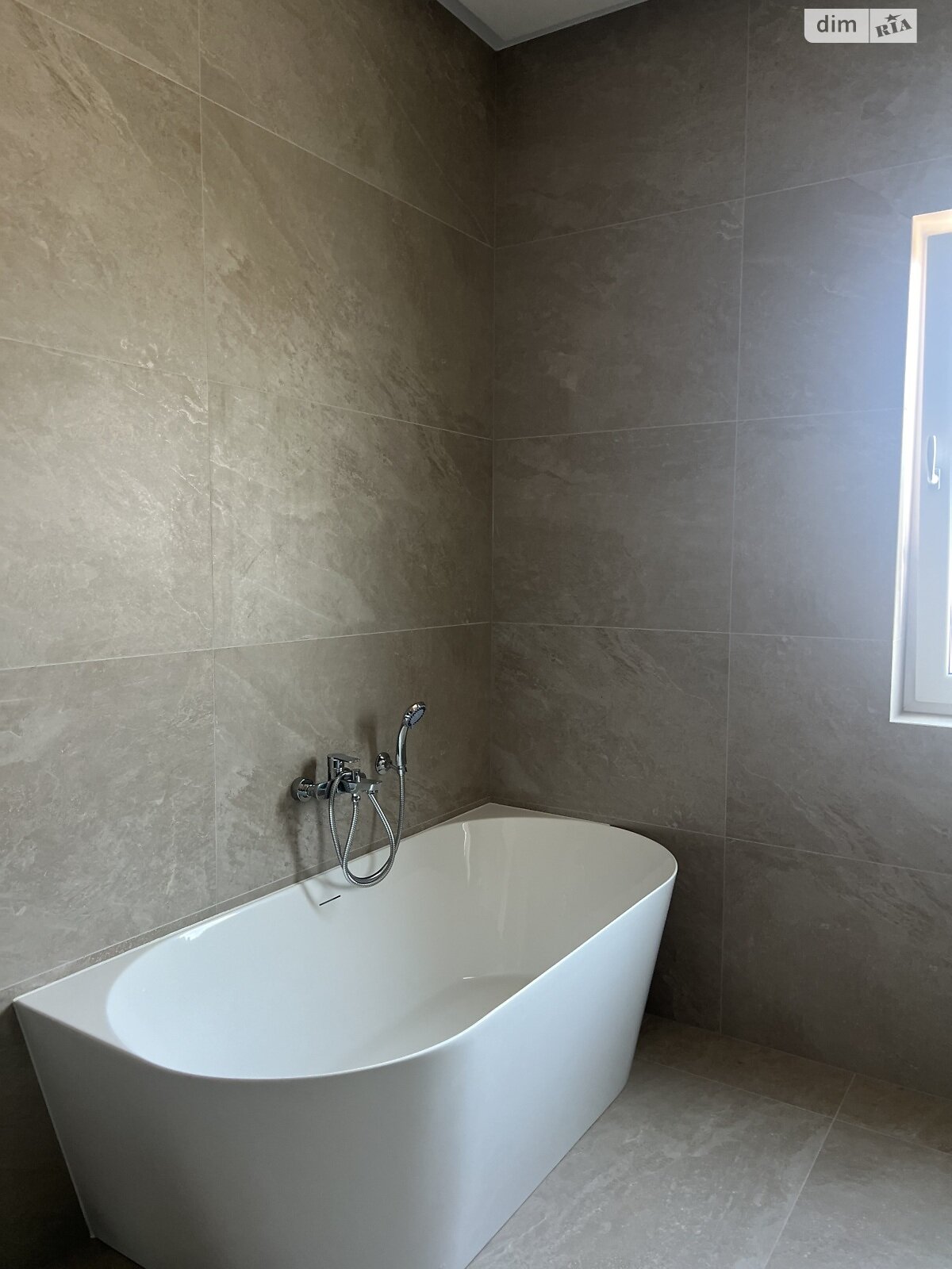 двоповерховий таунхаус, 122.8 кв. м, цегла. Продаж в Ужгороді, район Новий фото 1