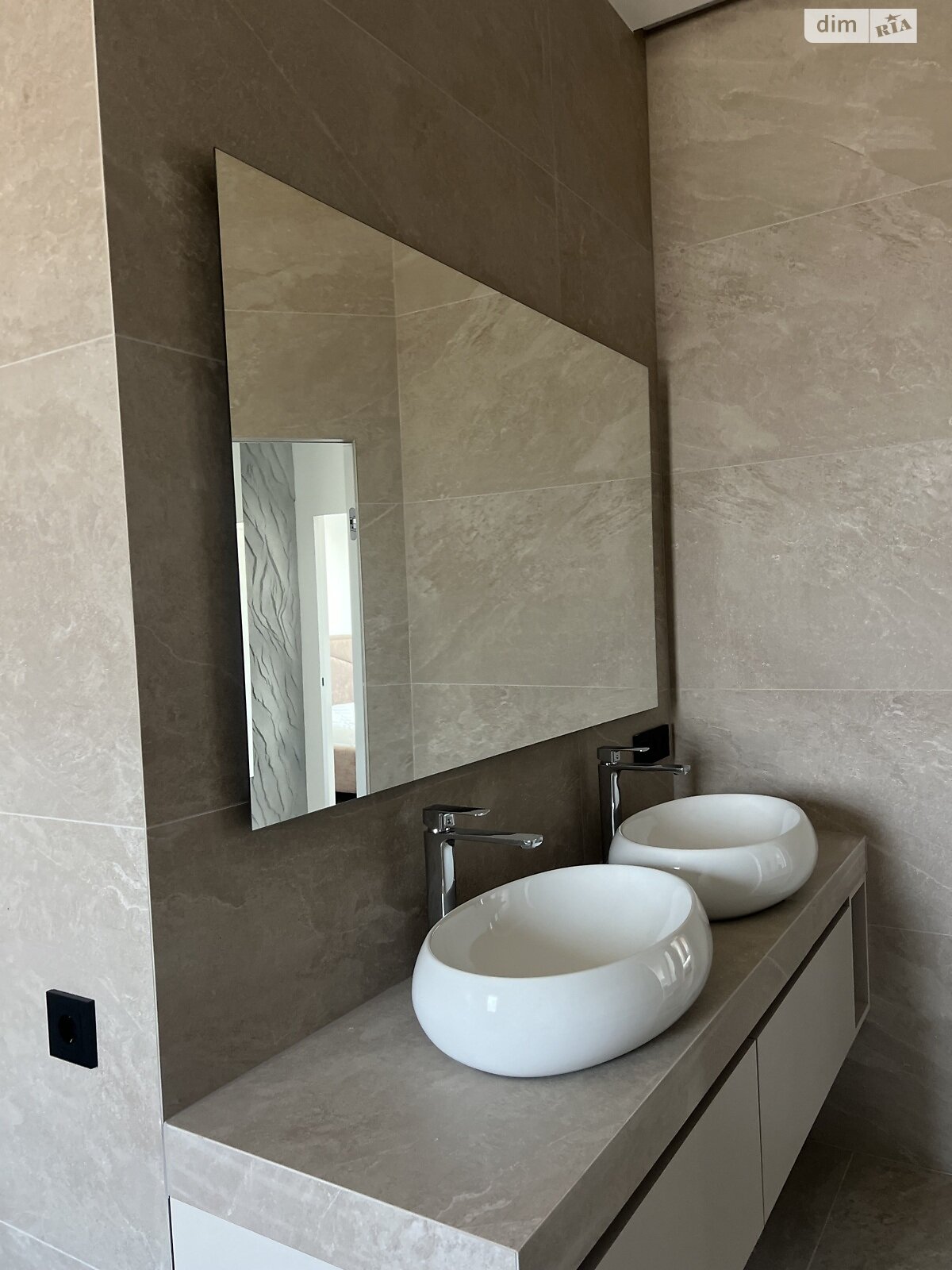 двоповерховий таунхаус, 122.8 кв. м, цегла. Продаж в Ужгороді, район Новий фото 1