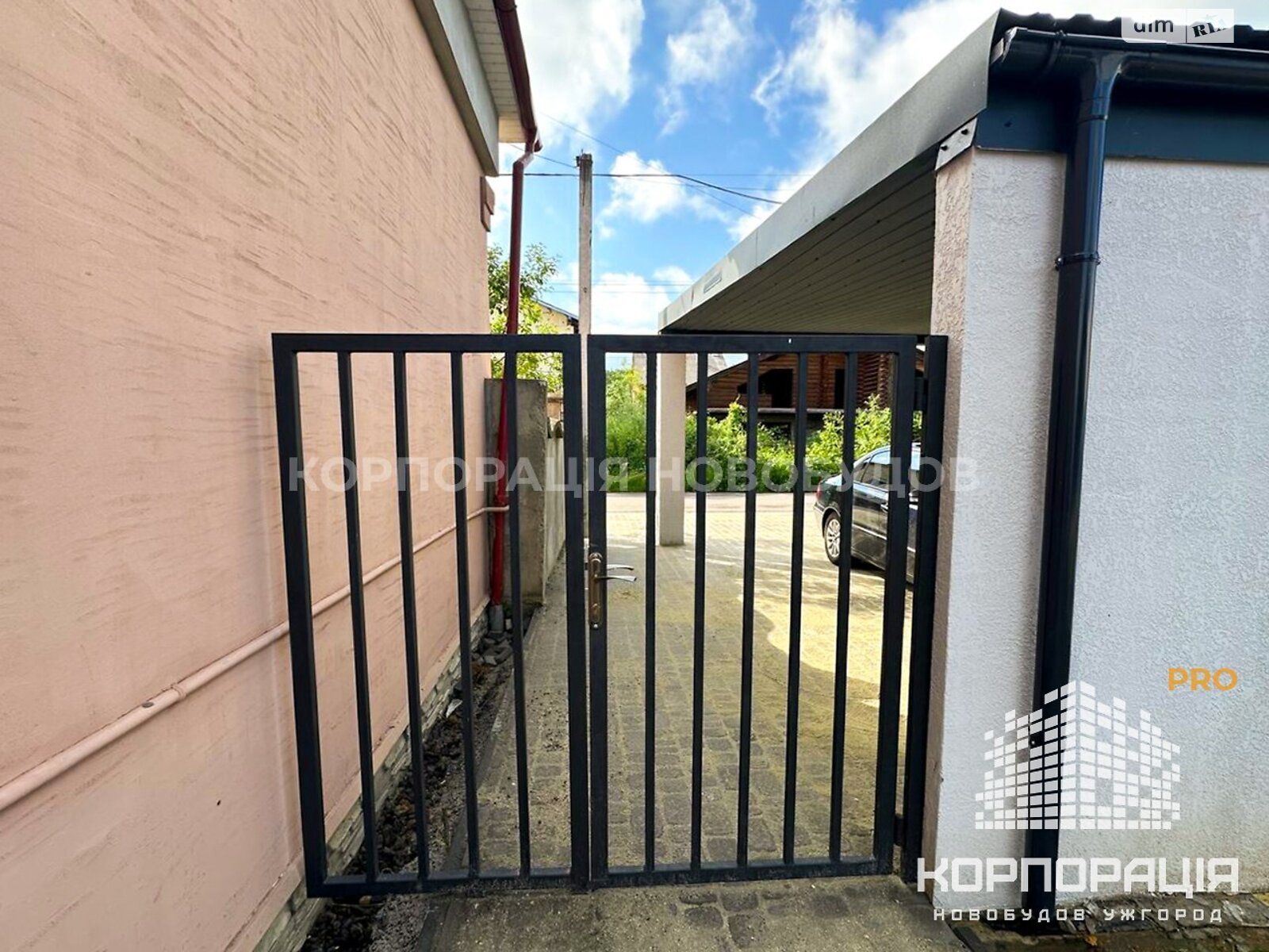 двоповерховий таунхаус, 139.88 кв. м, цегла. Продаж в Ужгороді, район Подлипники фото 1 двоповерховий таунхаус, 139.88 кв. м, цегла. Продаж в Ужгороді, район Подлипники фото 1