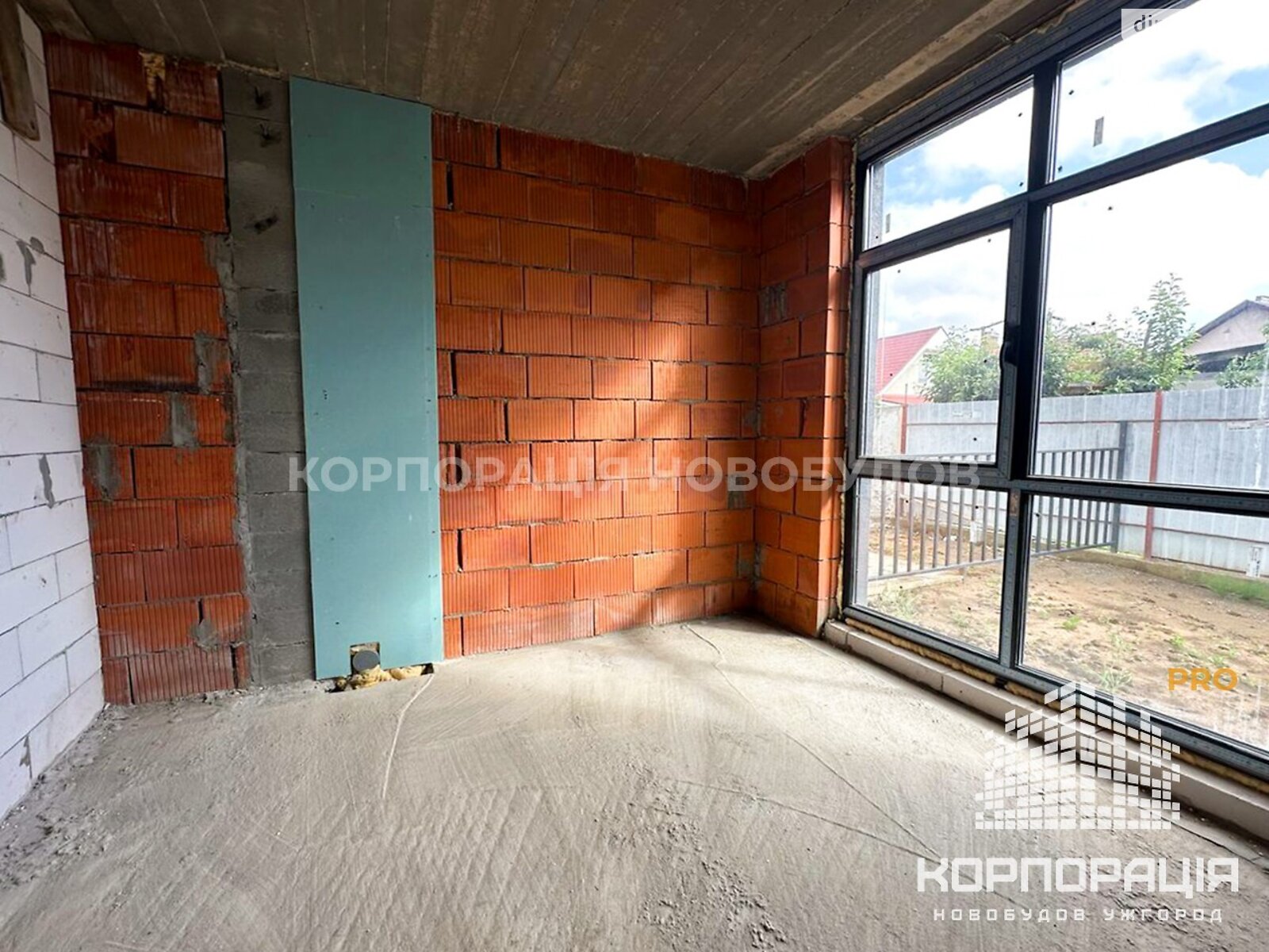 двоповерховий таунхаус, 110.63 кв. м, цегла. Продаж в Ужгороді, район Подлипники фото 1 двоповерховий таунхаус, 110.63 кв. м, цегла. Продаж в Ужгороді, район Подлипники фото 1