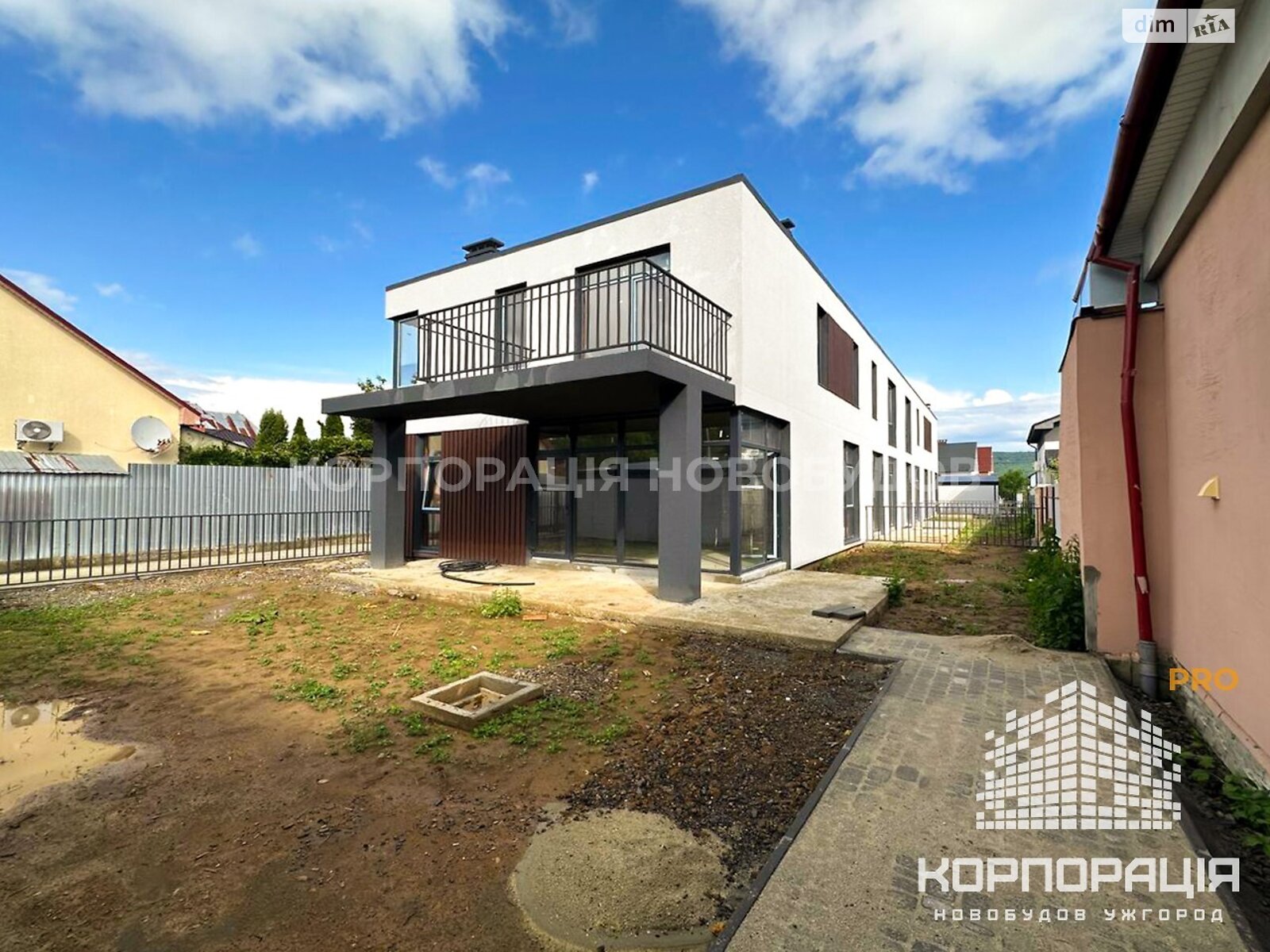 двоповерховий таунхаус, 110.63 кв. м, цегла. Продаж в Ужгороді, район Подлипники фото 1 двоповерховий таунхаус, 110.63 кв. м, цегла. Продаж в Ужгороді, район Подлипники фото 1