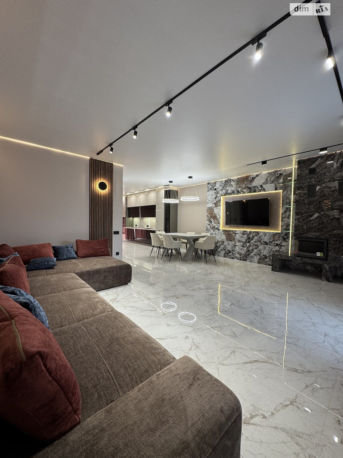 двоповерховий таунхаус, 142 кв. м, цегла. Продаж в Ужгороді, район Садовий фото 1