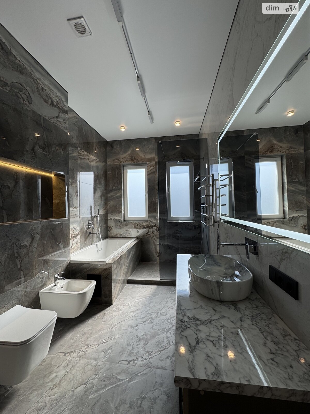 двоповерховий таунхаус, 142 кв. м, цегла. Продаж в Ужгороді, район Садовий фото 1