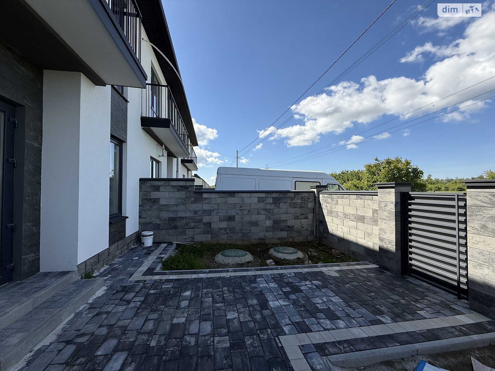 двоповерховий таунхаус, 155 кв. м, цегла. Продаж в Ужгороді, район Садовий фото 1 двоповерховий таунхаус, 155 кв. м, цегла. Продаж в Ужгороді, район Садовий фото 1
