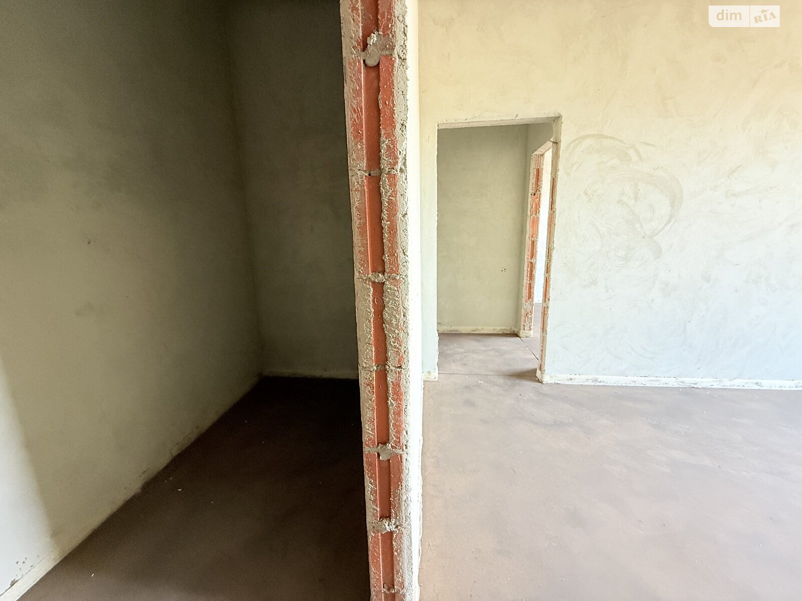 двухэтажный таунхаус, 145.7 кв. м, кирпич. Продажа в Ужгороде район Садовый фото 1 двухэтажный таунхаус, 145.7 кв. м, кирпич. Продажа в Ужгороде район Садовый фото 1