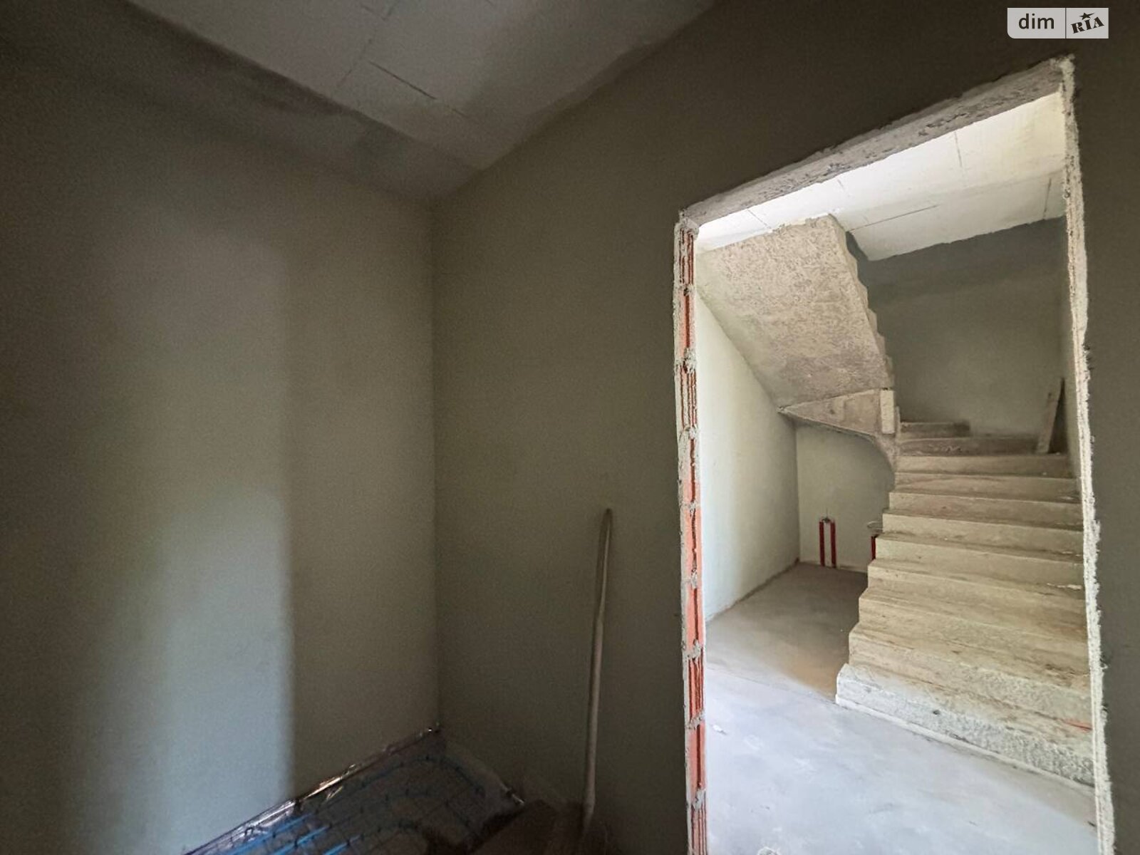 двоповерховий таунхаус, 139 кв. м, цегла. Продаж в Ужгороді, район Садовий фото 1 двоповерховий таунхаус, 139 кв. м, цегла. Продаж в Ужгороді, район Садовий фото 1