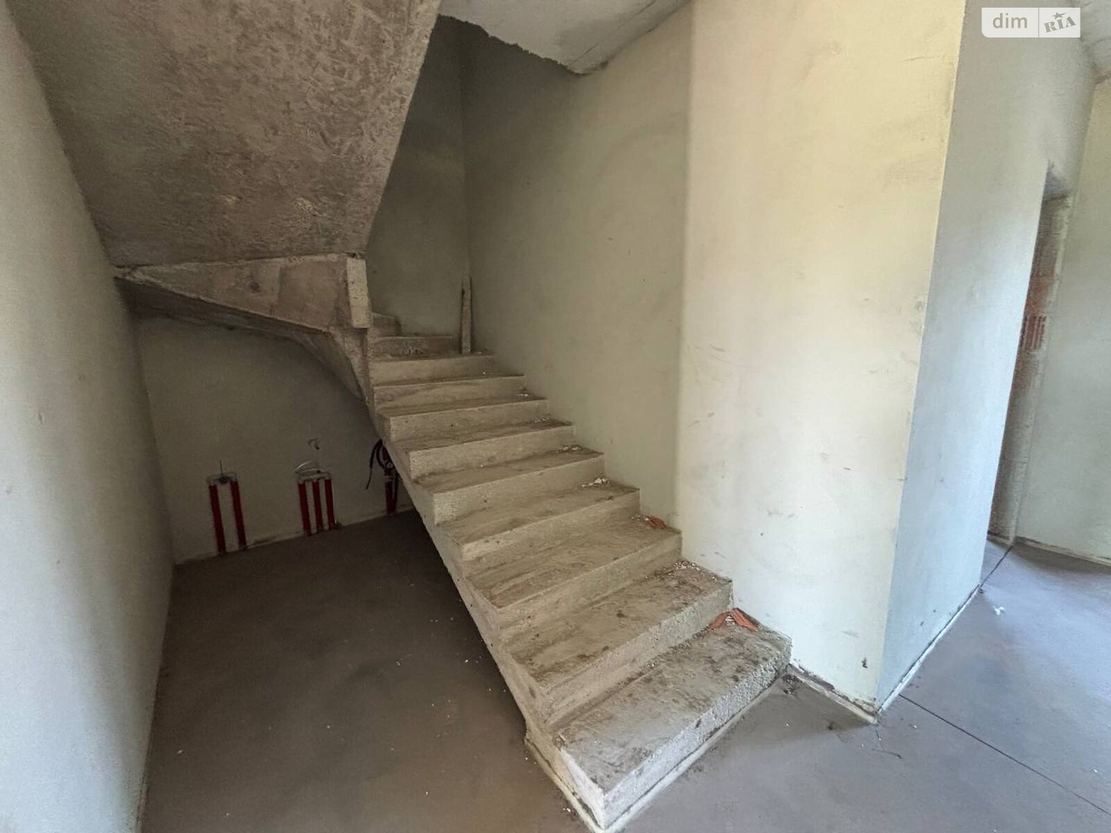 двоповерховий таунхаус, 139 кв. м, цегла. Продаж в Ужгороді, район Садовий фото 1 двоповерховий таунхаус, 139 кв. м, цегла. Продаж в Ужгороді, район Садовий фото 1