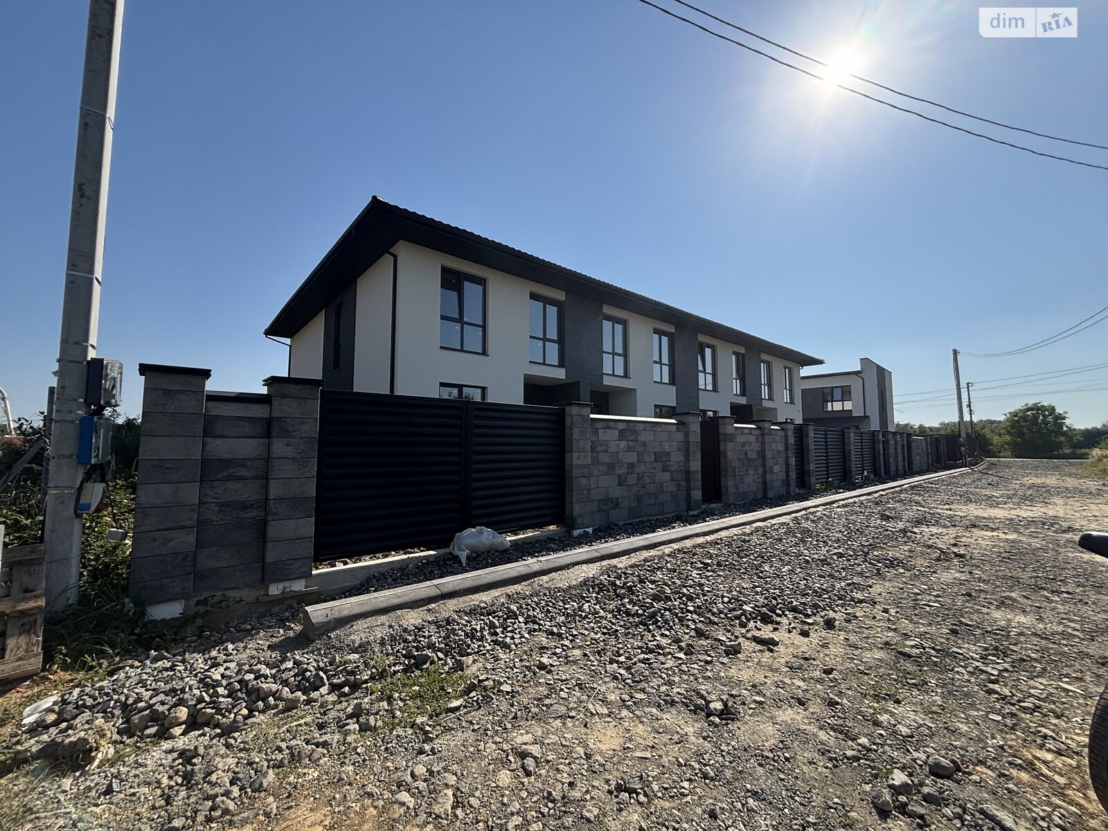 двоповерховий таунхаус, 145 кв. м, цегла. Продаж в Ужгороді, район Садовий фото 1 двоповерховий таунхаус, 145 кв. м, цегла. Продаж в Ужгороді, район Садовий фото 1