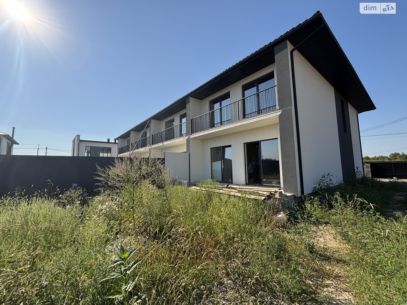 двоповерховий таунхаус, 145 кв. м, цегла. Продаж в Ужгороді, район Садовий фото 1 двоповерховий таунхаус, 145 кв. м, цегла. Продаж в Ужгороді, район Садовий фото 1