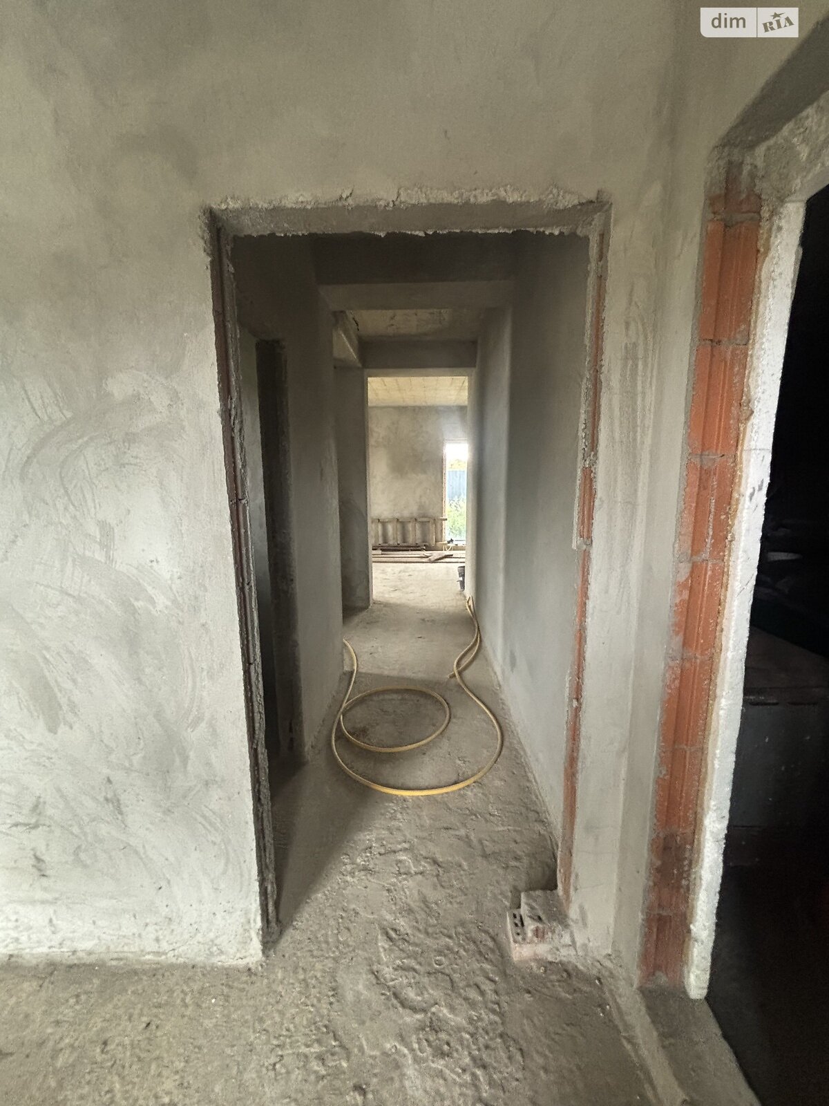 двоповерховий таунхаус, 127.7 кв. м, кирпич. Продаж в Ужгороді, район Садовий фото 1 двоповерховий таунхаус, 127.7 кв. м, кирпич. Продаж в Ужгороді, район Садовий фото 1