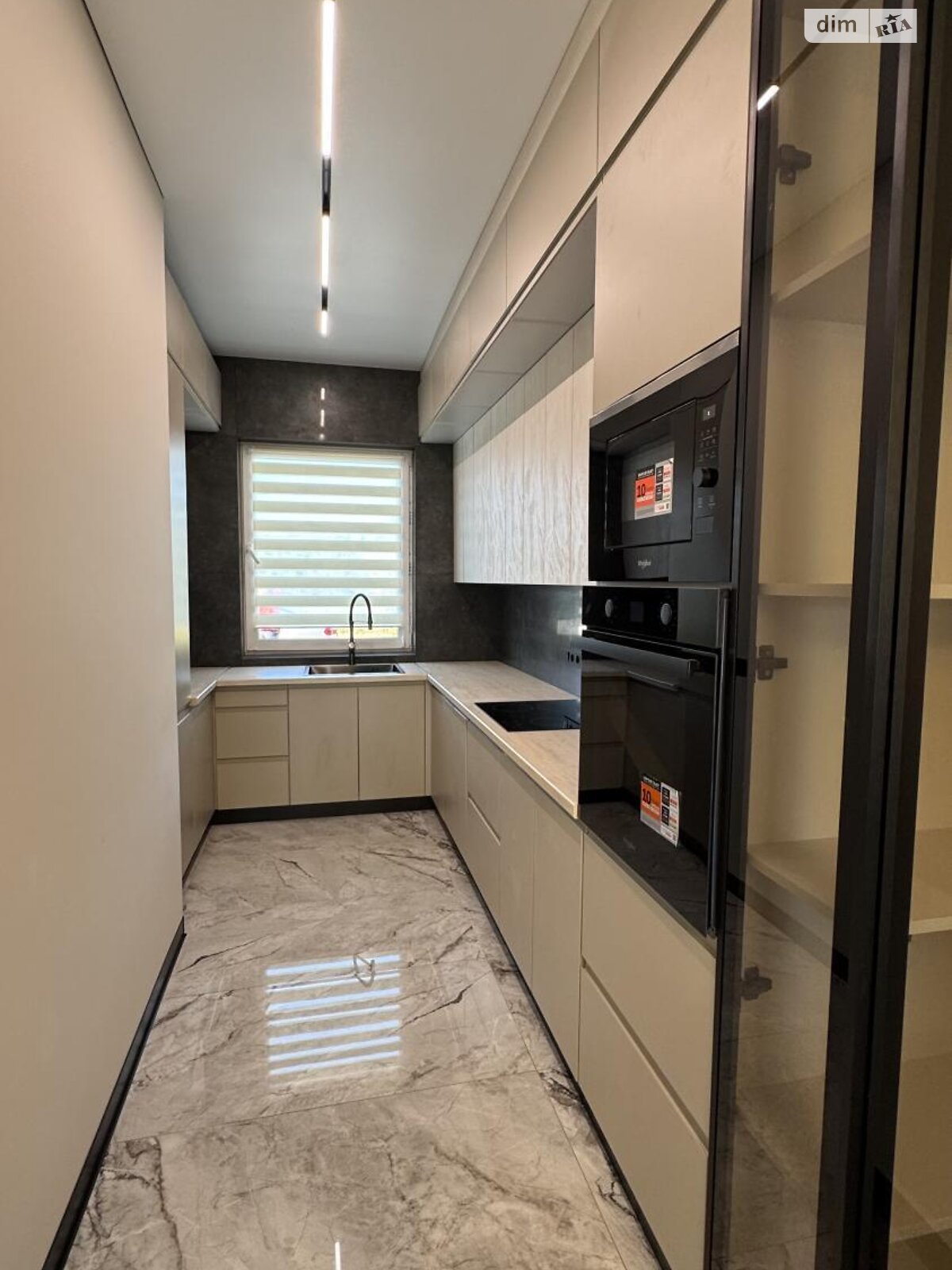 двоповерховий таунхаус, 130 кв. м, кирпич. Продаж в Ужгороді, район Садовий фото 1 двоповерховий таунхаус, 130 кв. м, кирпич. Продаж в Ужгороді, район Садовий фото 1