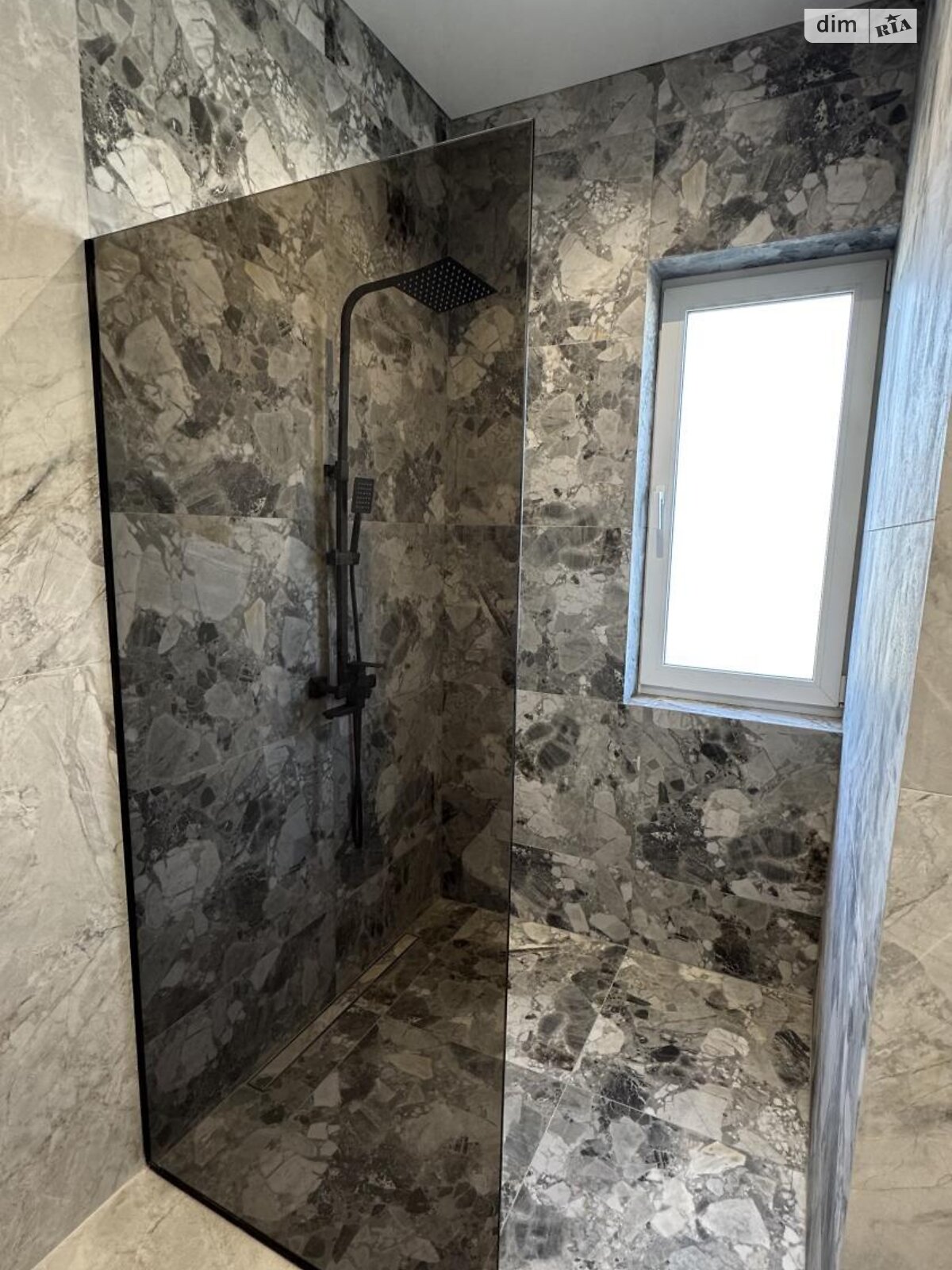 двоповерховий таунхаус, 130 кв. м, кирпич. Продаж в Ужгороді, район Садовий фото 1 двоповерховий таунхаус, 130 кв. м, кирпич. Продаж в Ужгороді, район Садовий фото 1