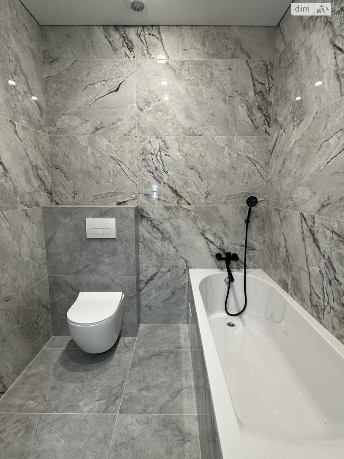 двоповерховий таунхаус, 130 кв. м, кирпич. Продаж в Ужгороді, район Садовий фото 1 двоповерховий таунхаус, 130 кв. м, кирпич. Продаж в Ужгороді, район Садовий фото 1