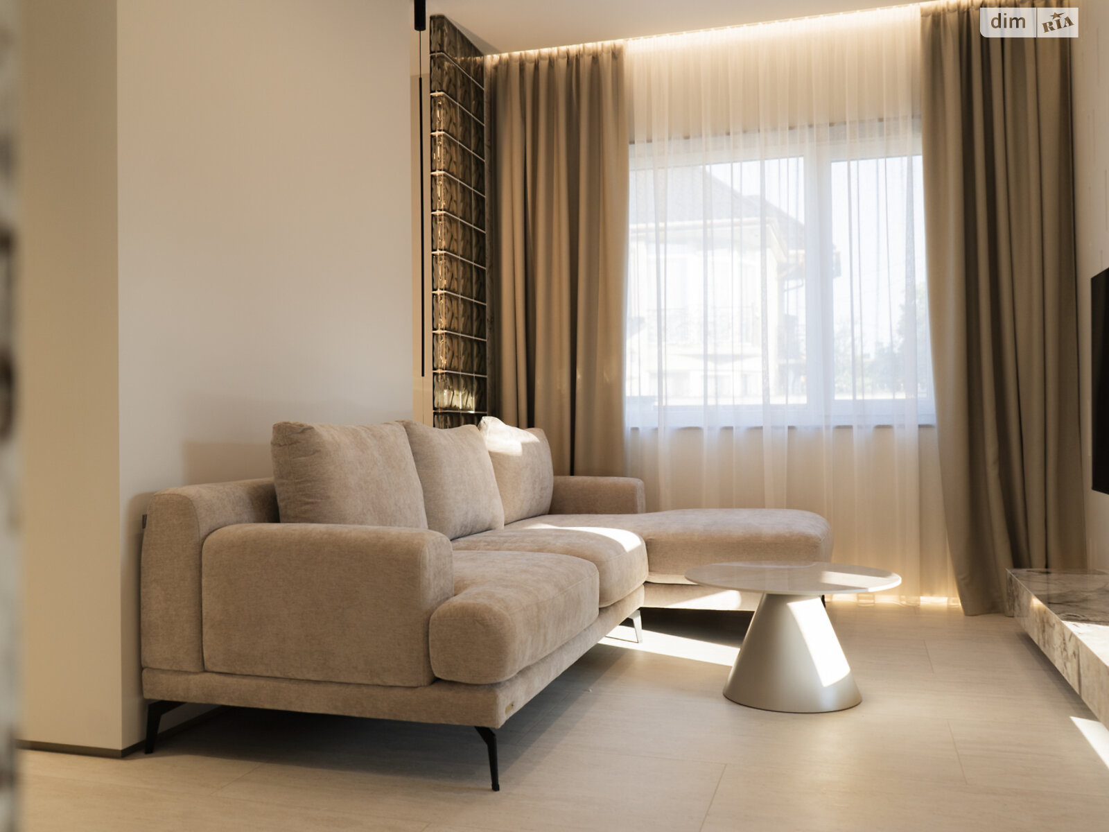 двухэтажный таунхаус, 117 кв. м, керамический блок. Продажа в Ужгороде район Свепомоц фото 1