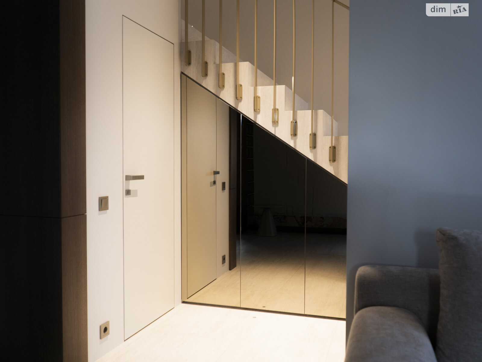 двухэтажный таунхаус, 117 кв. м, керамический блок. Продажа в Ужгороде район Свепомоц фото 1