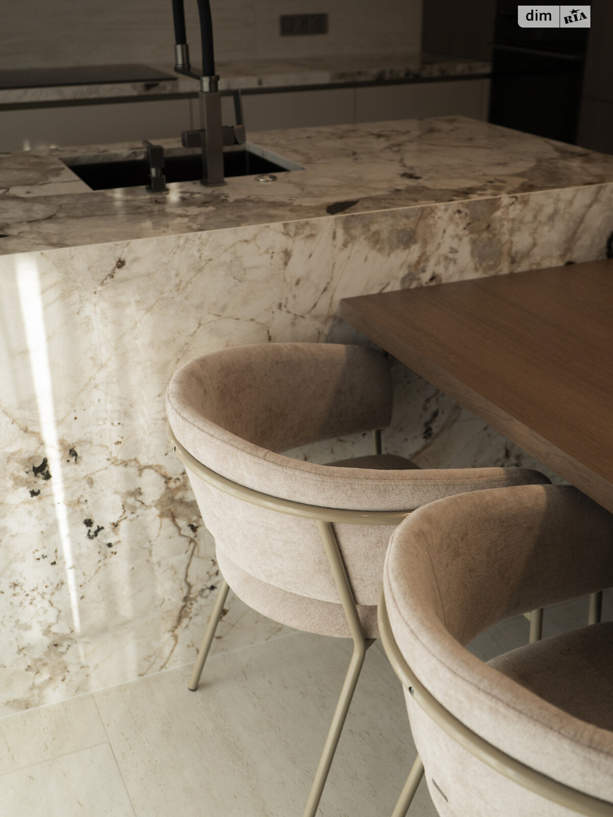 двухэтажный таунхаус, 117 кв. м, керамический блок. Продажа в Ужгороде район Свепомоц фото 1