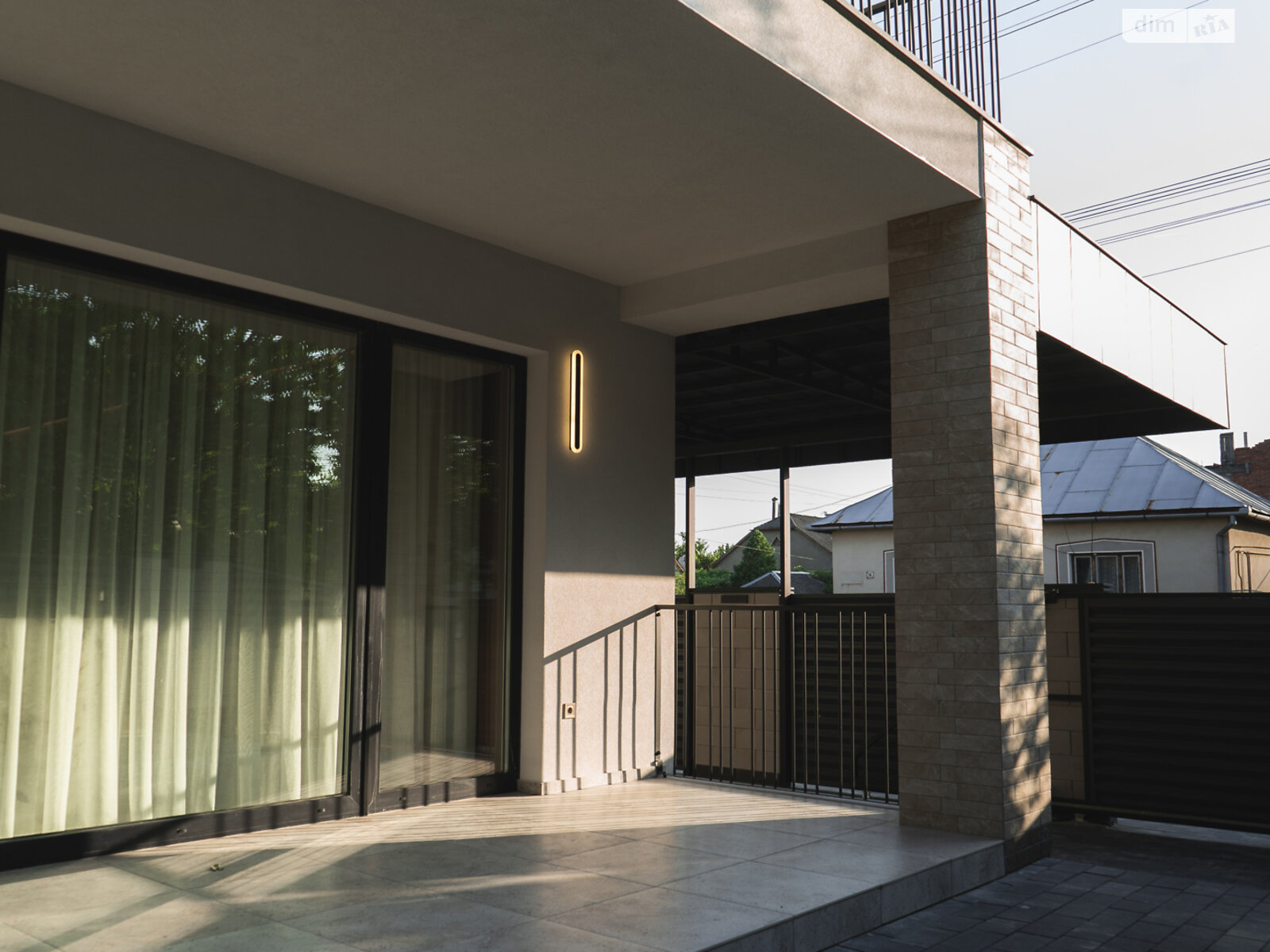 двухэтажный таунхаус, 117 кв. м, керамический блок. Продажа в Ужгороде район Свепомоц фото 1