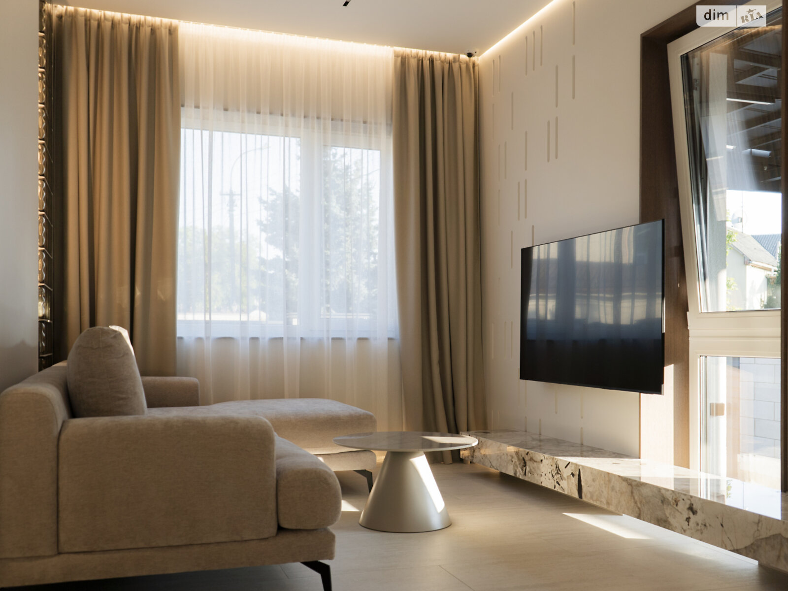 двухэтажный таунхаус, 117 кв. м, керамический блок. Продажа в Ужгороде район Свепомоц фото 1