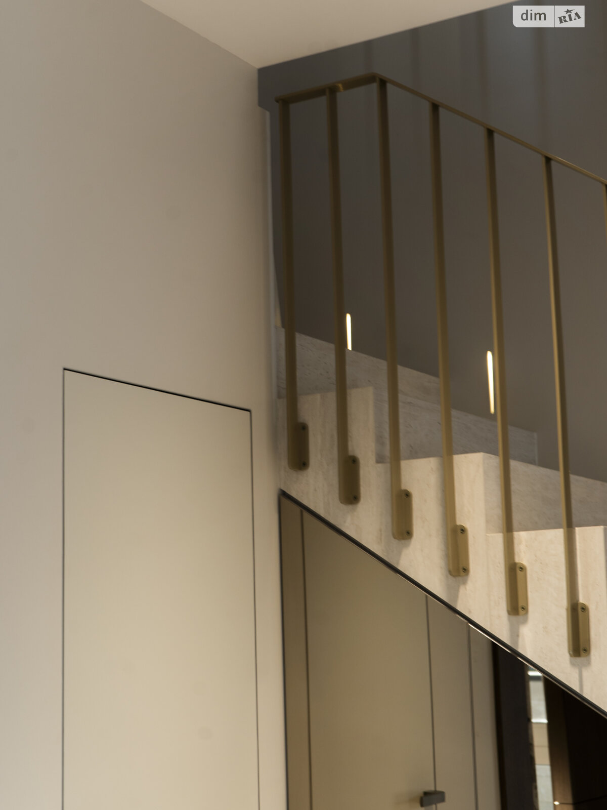 двухэтажный таунхаус, 117 кв. м, керамический блок. Продажа в Ужгороде район Свепомоц фото 1