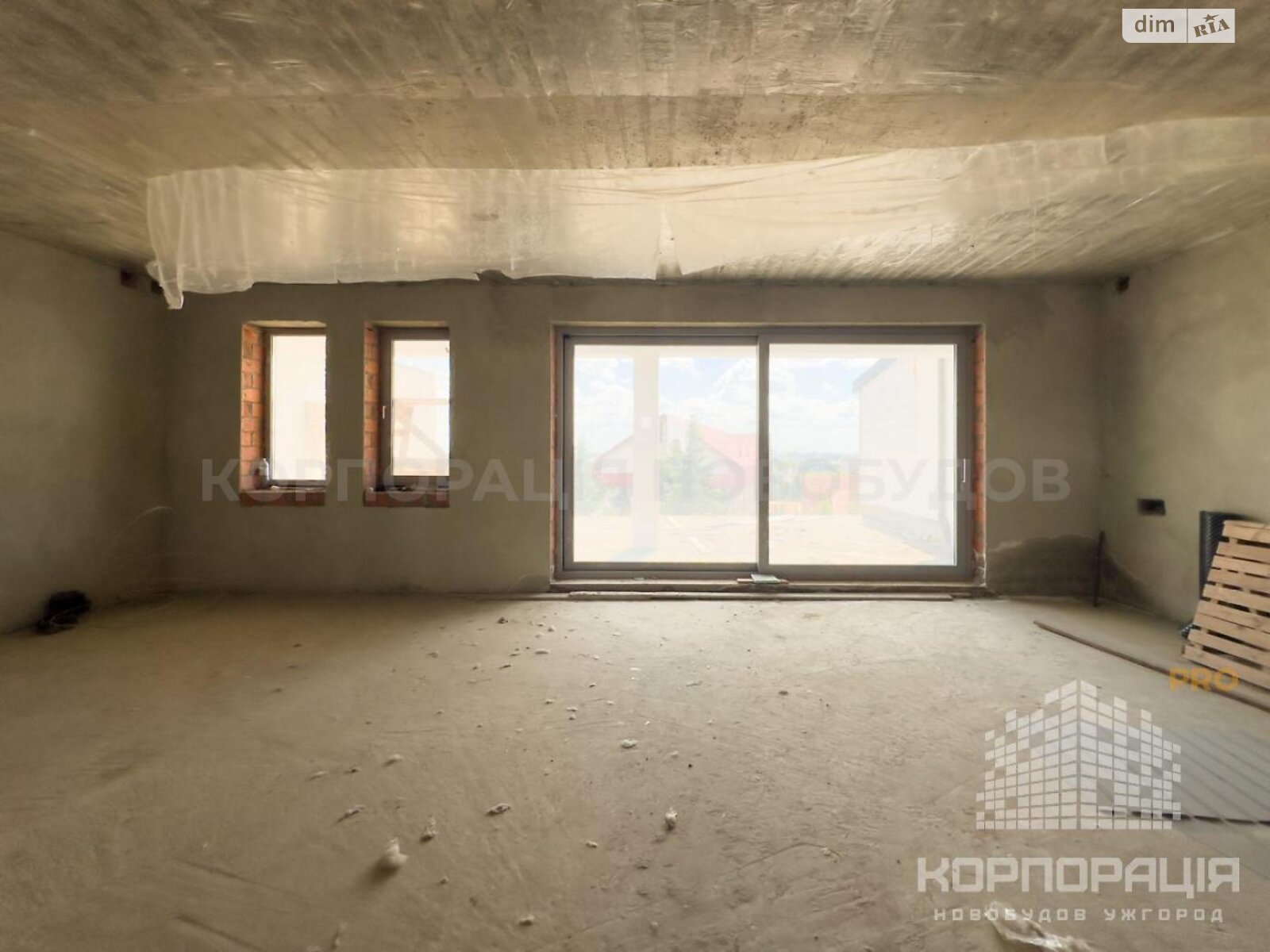 двухэтажный таунхаус, 178 кв. м, кирпич. Продажа в Ужгороде район Центр фото 1 двухэтажный таунхаус, 178 кв. м, кирпич. Продажа в Ужгороде район Центр фото 1