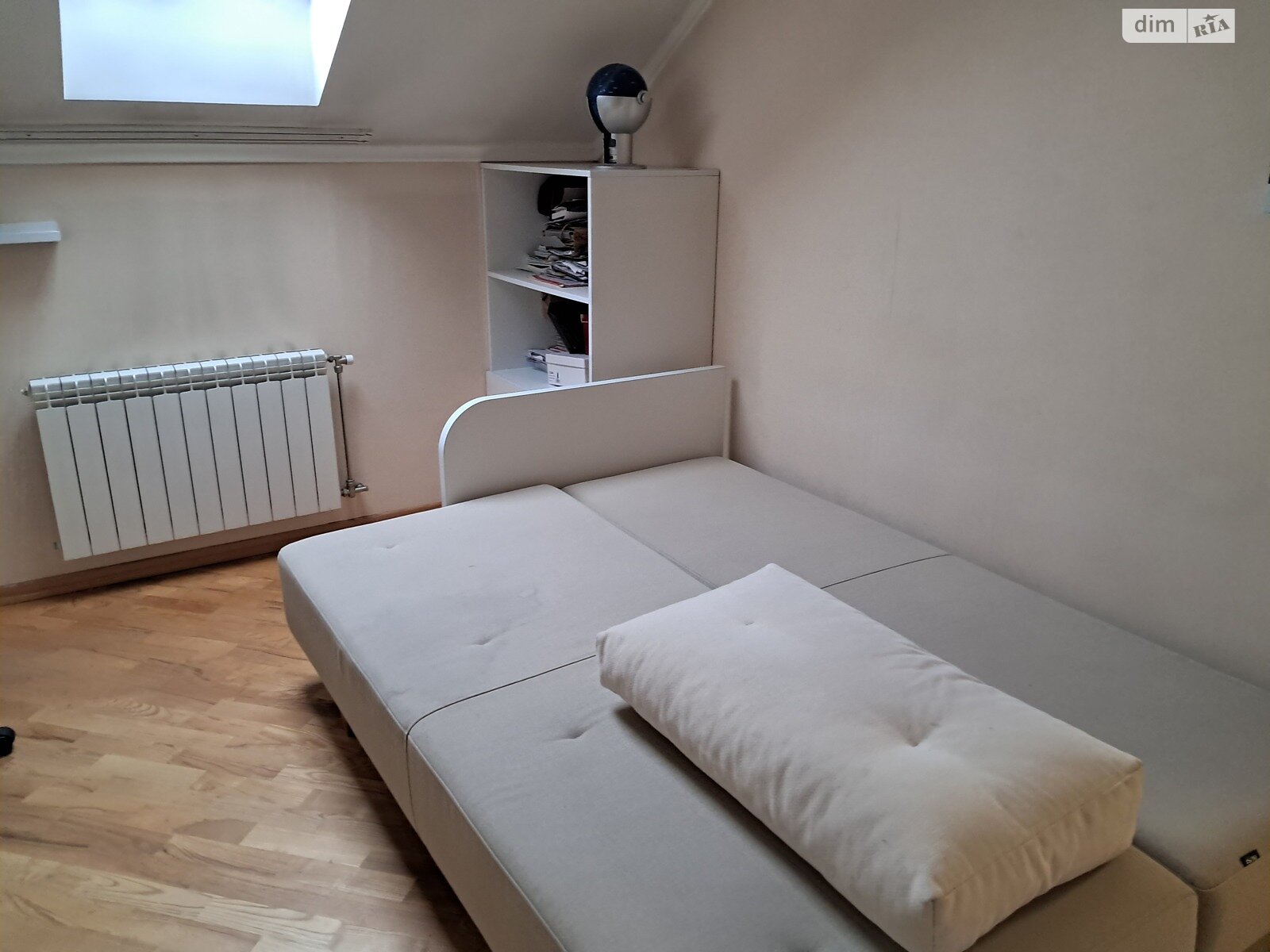 двухэтажный таунхаус, 181.6 кв. м, кирпич. Продажа в Ужгороде район Центр фото 1 двухэтажный таунхаус, 181.6 кв. м, кирпич. Продажа в Ужгороде район Центр фото 1