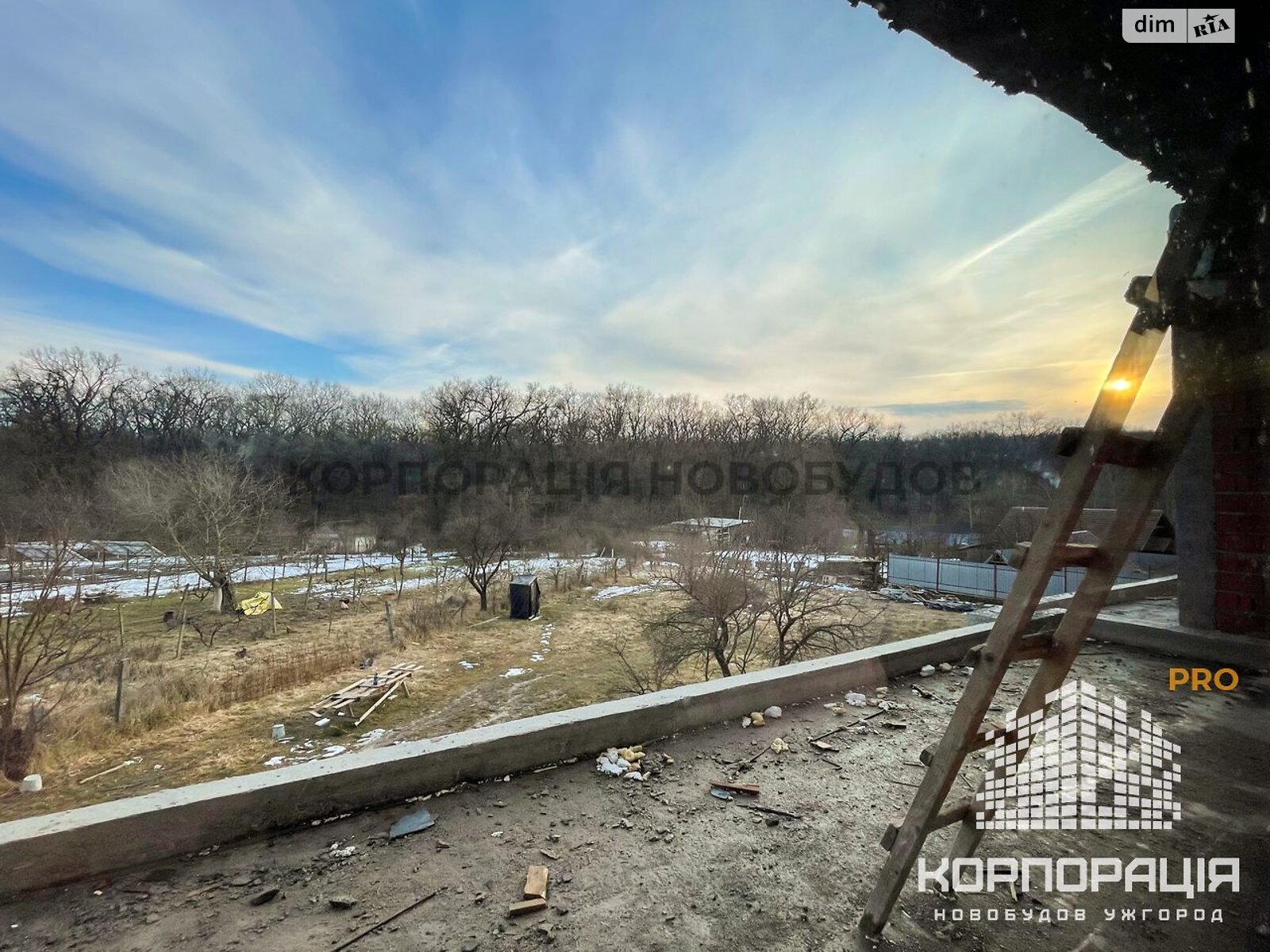 двухэтажный таунхаус, 181 кв. м, кирпич. Продажа в Ужгороде район Центр фото 1 двухэтажный таунхаус, 181 кв. м, кирпич. Продажа в Ужгороде район Центр фото 1