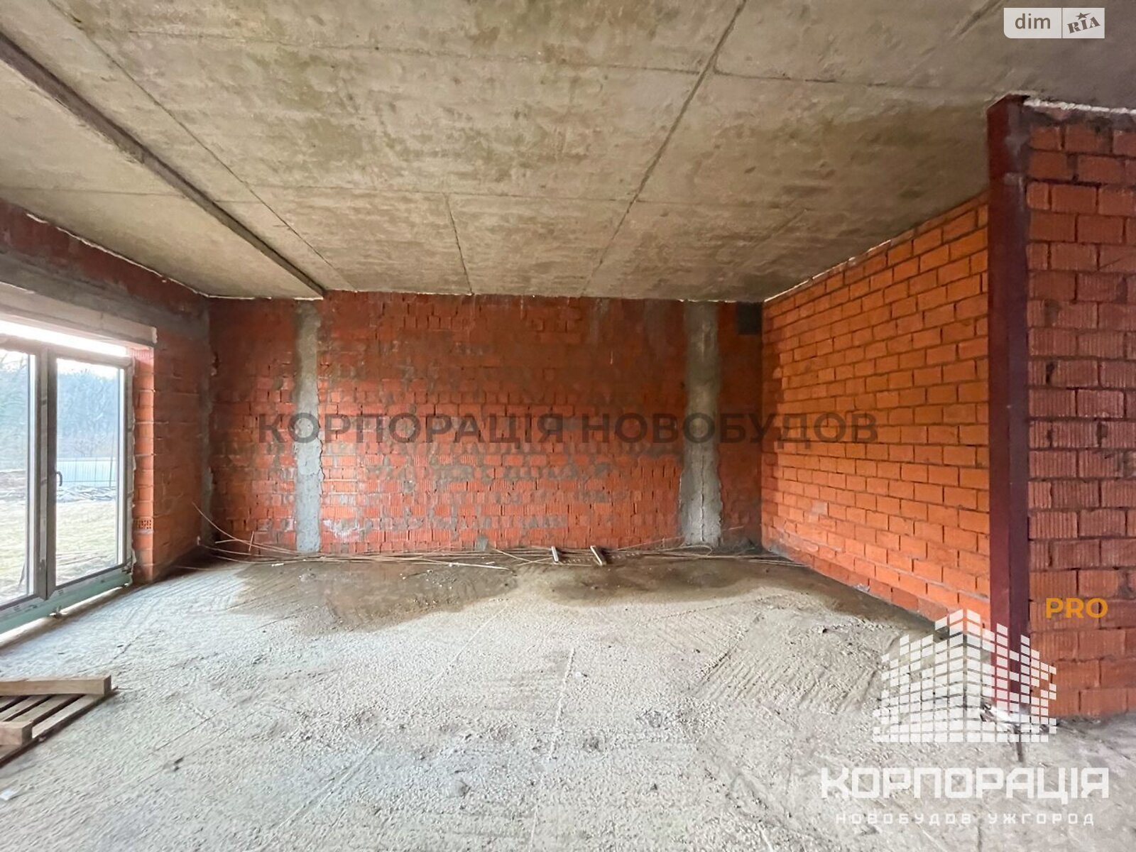 двухэтажный таунхаус, 181 кв. м, кирпич. Продажа в Ужгороде район Центр фото 1 двухэтажный таунхаус, 181 кв. м, кирпич. Продажа в Ужгороде район Центр фото 1
