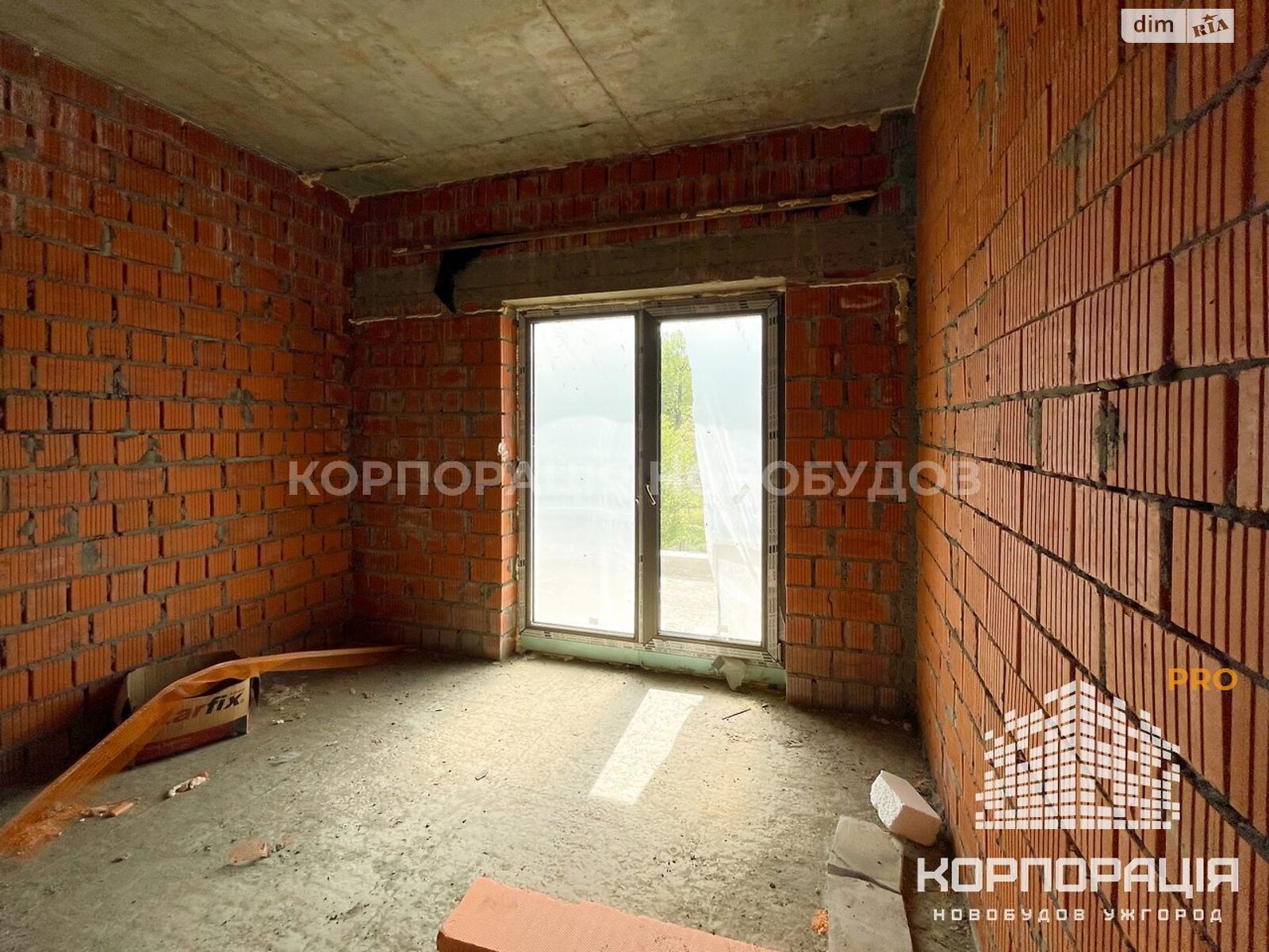 двухэтажный таунхаус, 181 кв. м, кирпич. Продажа в Ужгороде район Центр фото 1 двухэтажный таунхаус, 181 кв. м, кирпич. Продажа в Ужгороде район Центр фото 1