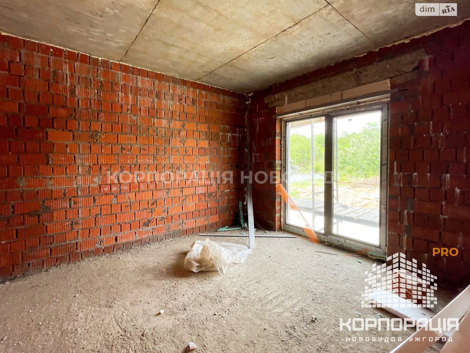 двухэтажный таунхаус, 181 кв. м, кирпич. Продажа в Ужгороде район Центр фото 1 двухэтажный таунхаус, 181 кв. м, кирпич. Продажа в Ужгороде район Центр фото 1