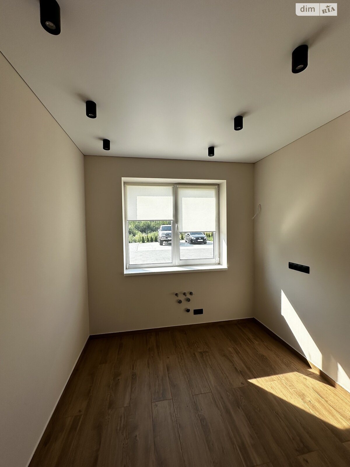 двоповерховий таунхаус, 100 кв. м, цегла. Продаж у Ужгороді фото 1 двоповерховий таунхаус, 100 кв. м, цегла. Продаж у Ужгороді фото 1