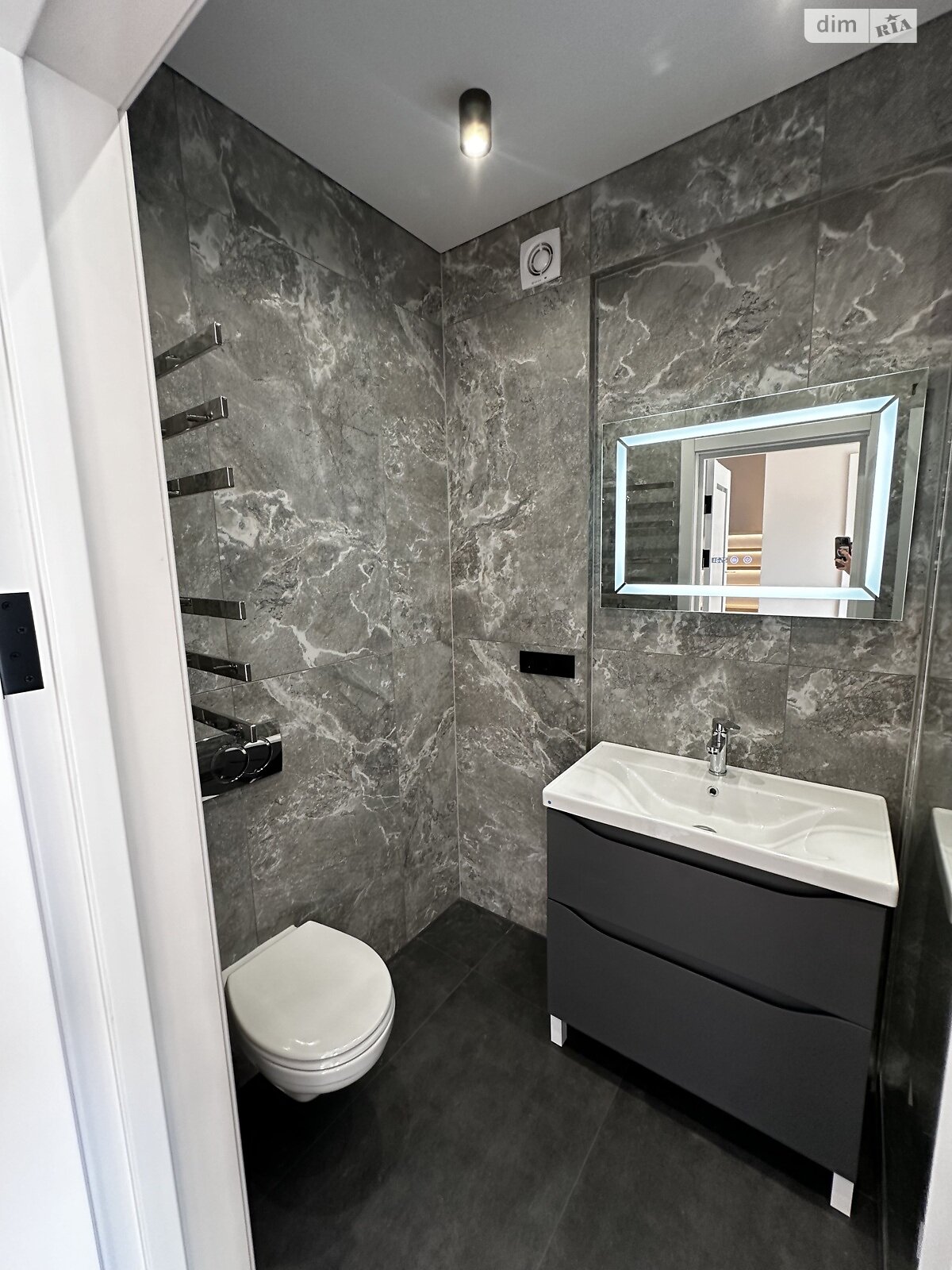 двоповерховий таунхаус, 100 кв. м, цегла. Продаж у Ужгороді фото 1 двоповерховий таунхаус, 100 кв. м, цегла. Продаж у Ужгороді фото 1