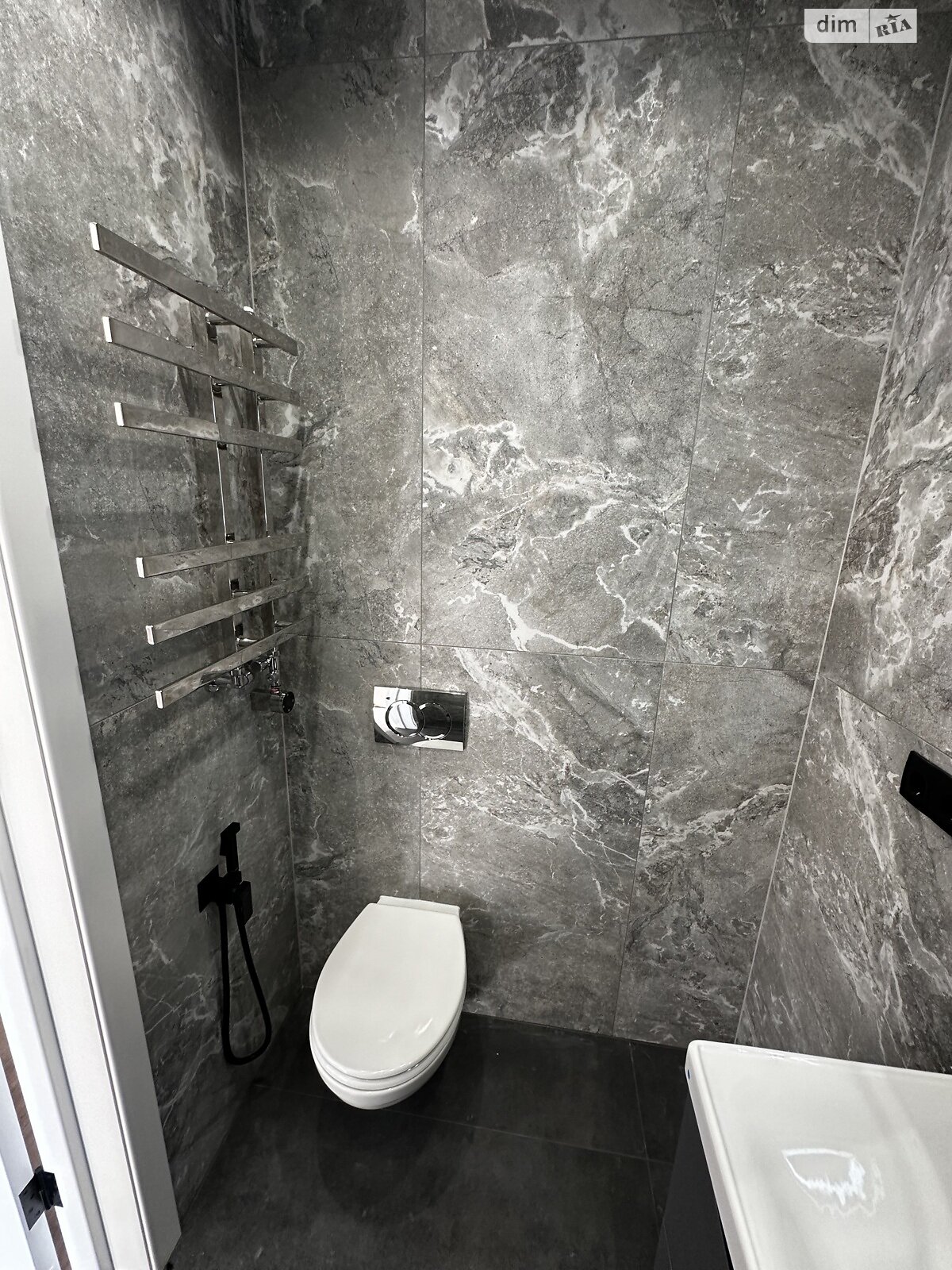 двоповерховий таунхаус, 100 кв. м, цегла. Продаж у Ужгороді фото 1 двоповерховий таунхаус, 100 кв. м, цегла. Продаж у Ужгороді фото 1