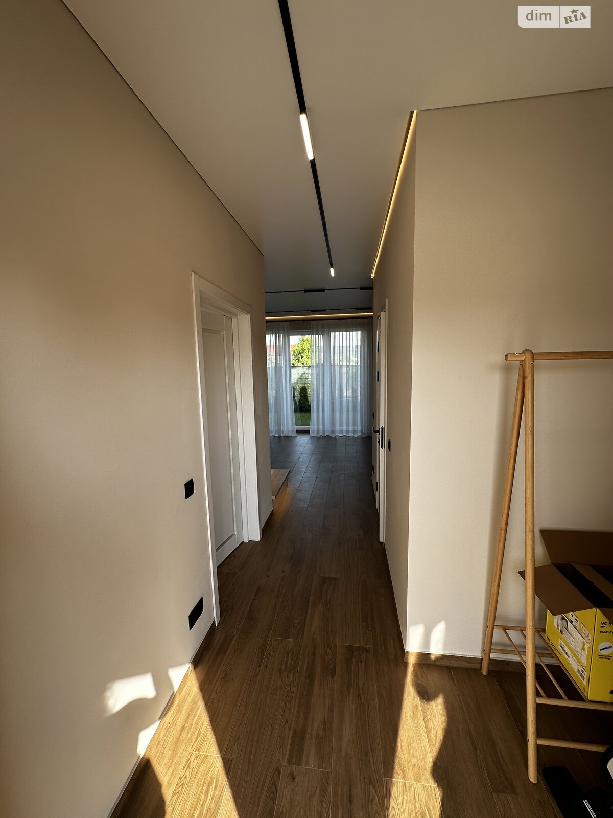 двоповерховий таунхаус, 100 кв. м, цегла. Продаж у Ужгороді фото 1 двоповерховий таунхаус, 100 кв. м, цегла. Продаж у Ужгороді фото 1