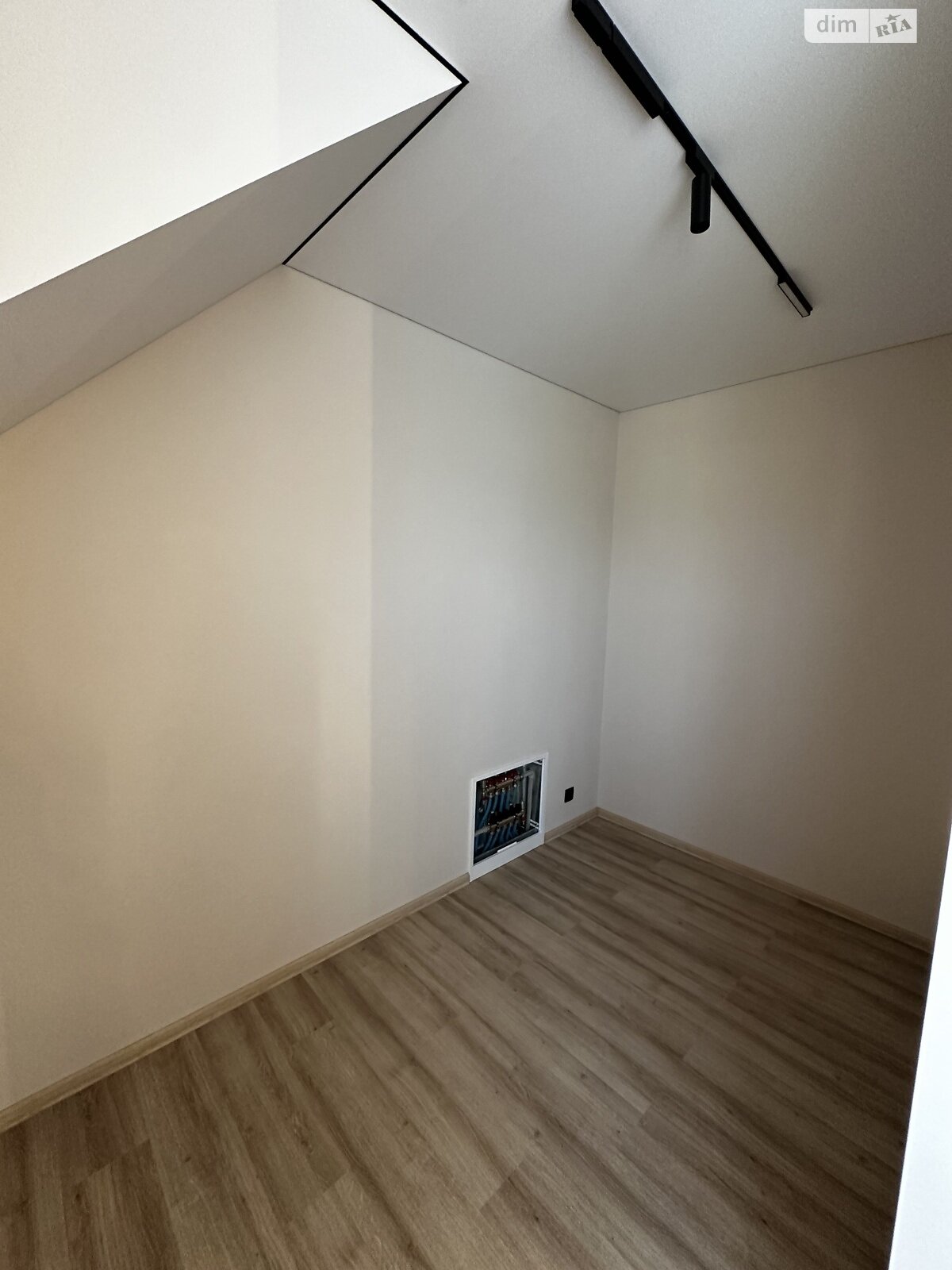 двоповерховий таунхаус, 100 кв. м, цегла. Продаж у Ужгороді фото 1 двоповерховий таунхаус, 100 кв. м, цегла. Продаж у Ужгороді фото 1