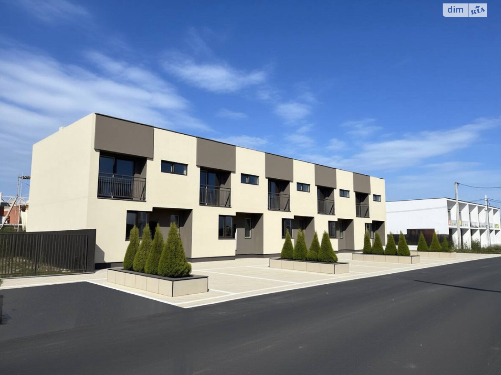 двоповерховий таунхаус, 108 кв. м, цегла. Продаж у Ужгороді фото 1